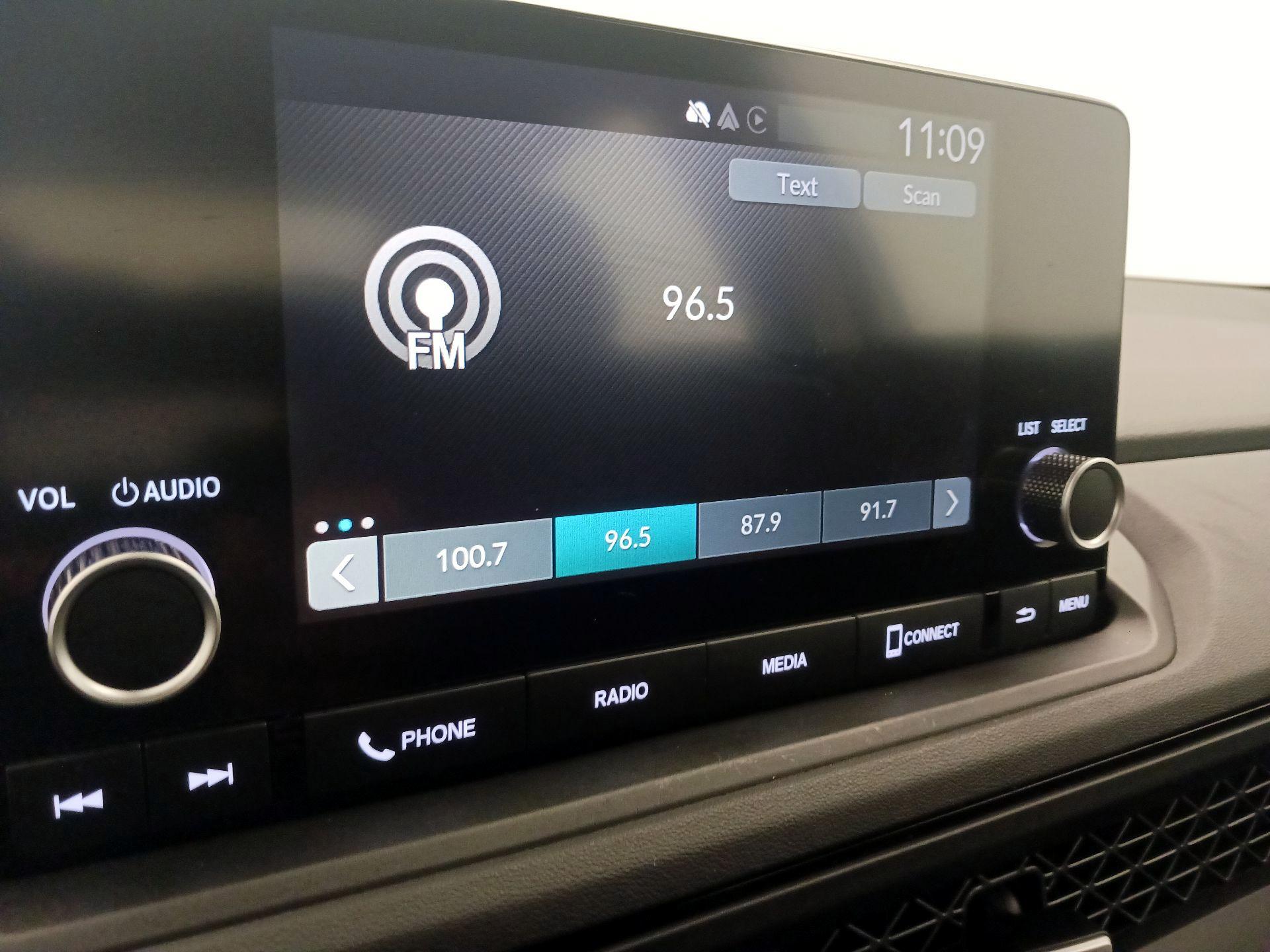 Thumbnail: 2023 Honda Accord - 14