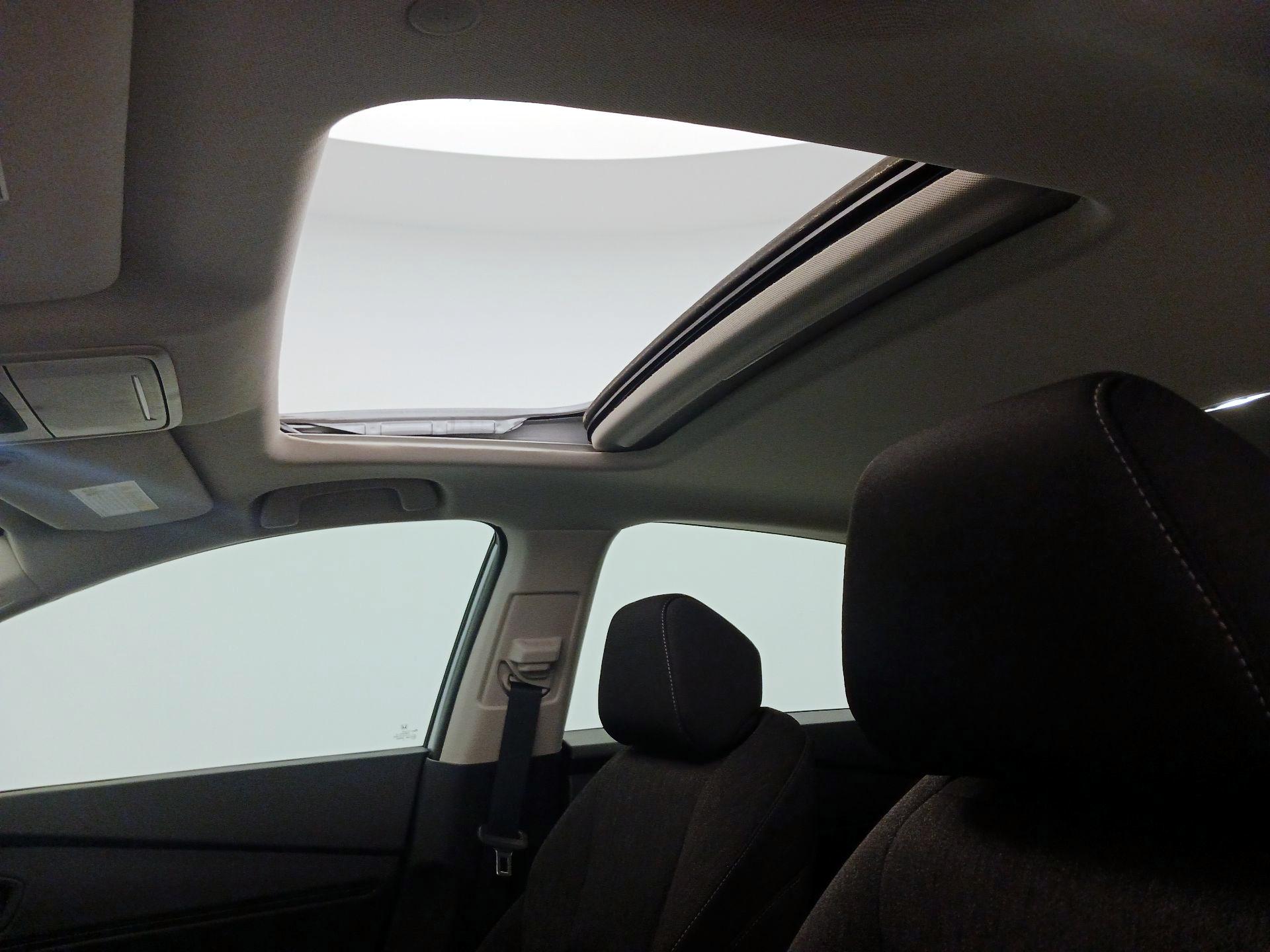 Thumbnail: 2023 Honda Accord - 18