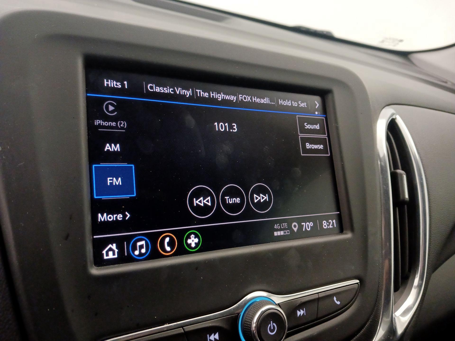 Thumbnail: 2022 Chevrolet Equinox - 15