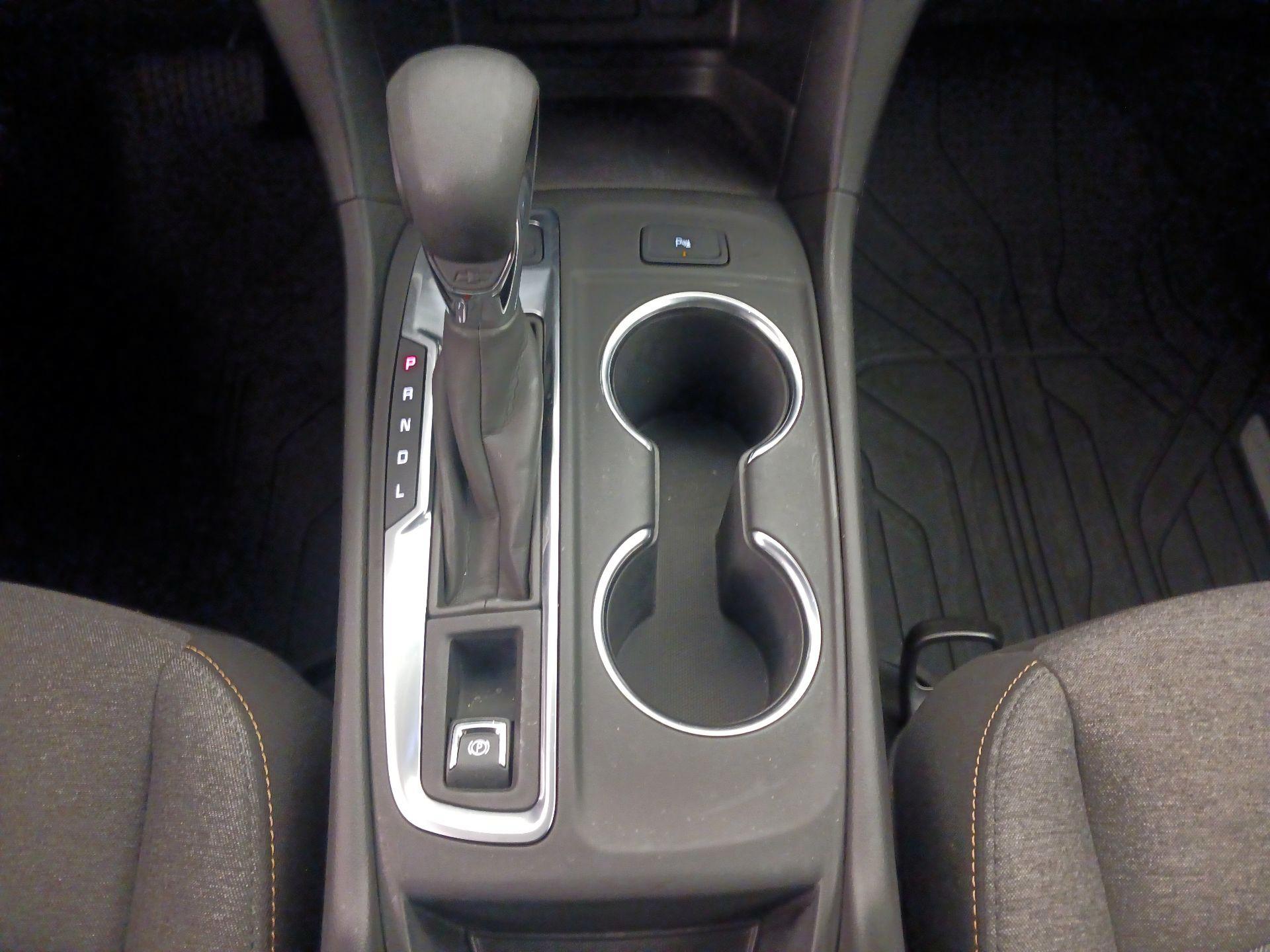 Thumbnail: 2022 Chevrolet Equinox - 17