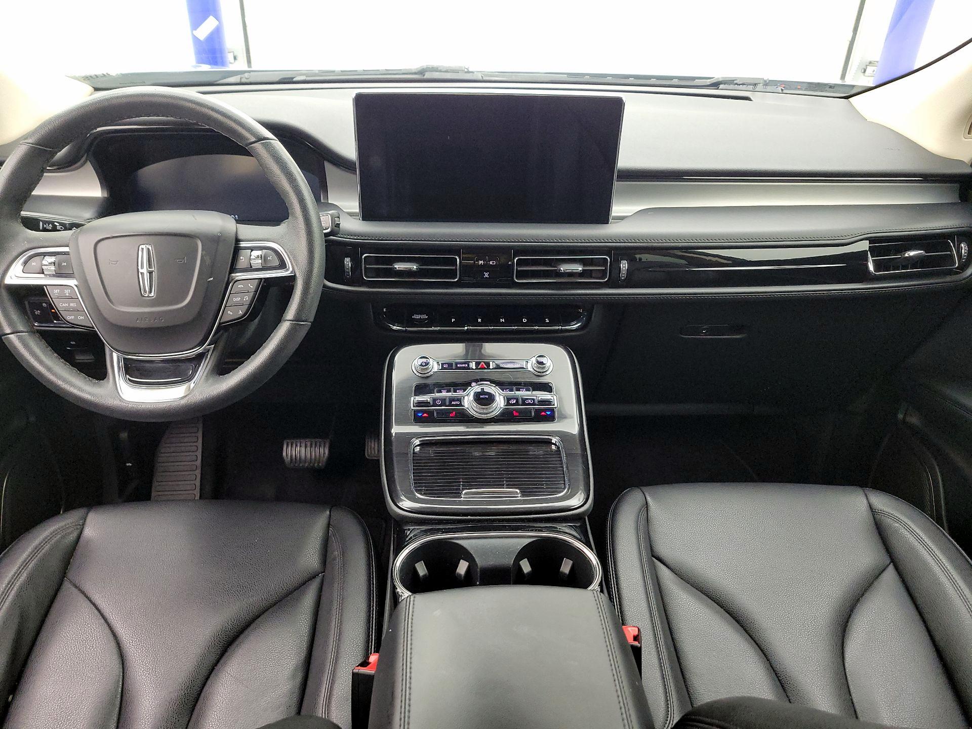 Thumbnail: 2022 Lincoln Nautilus - 9