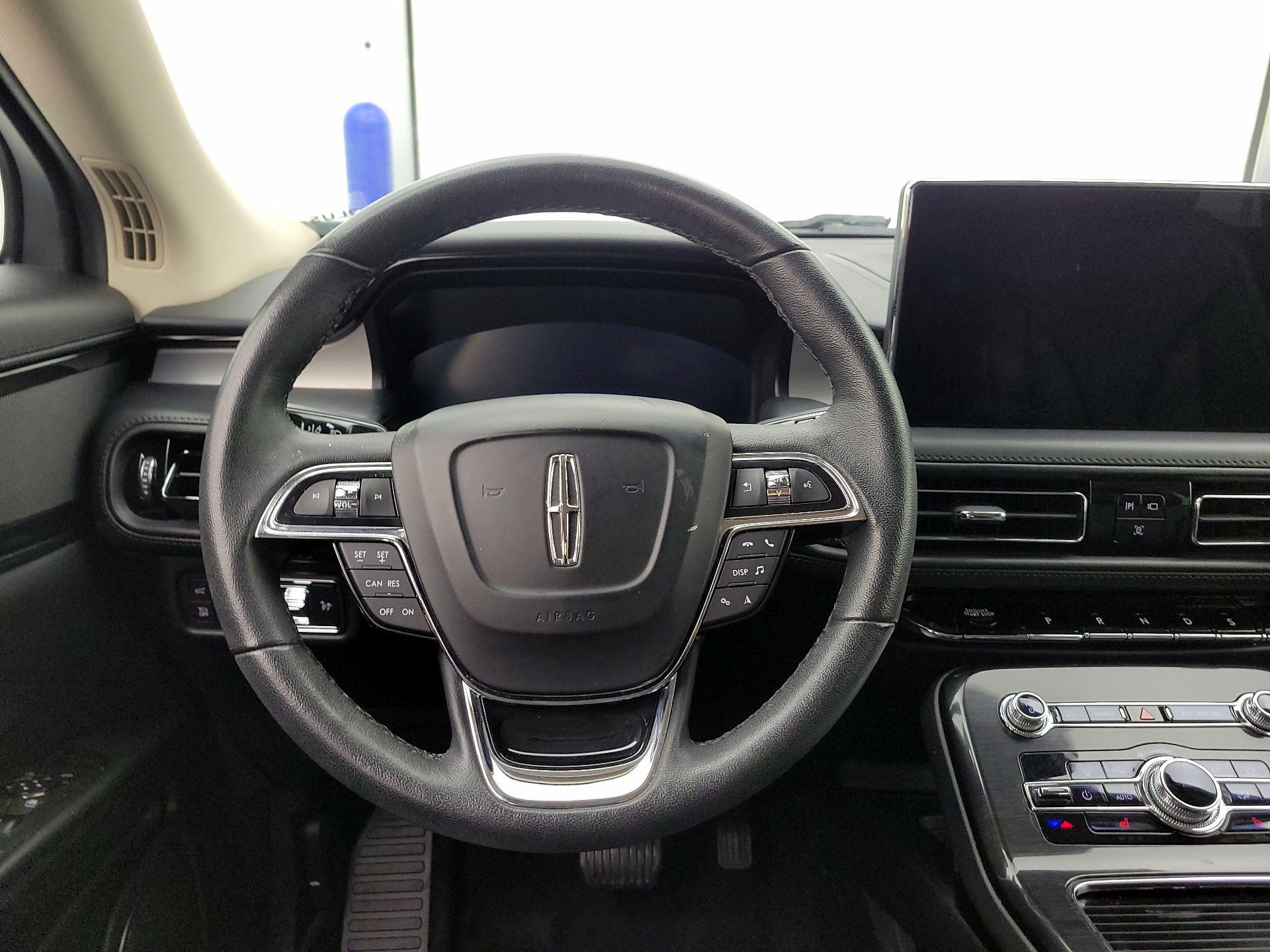 Thumbnail: 2022 Lincoln Nautilus - 10