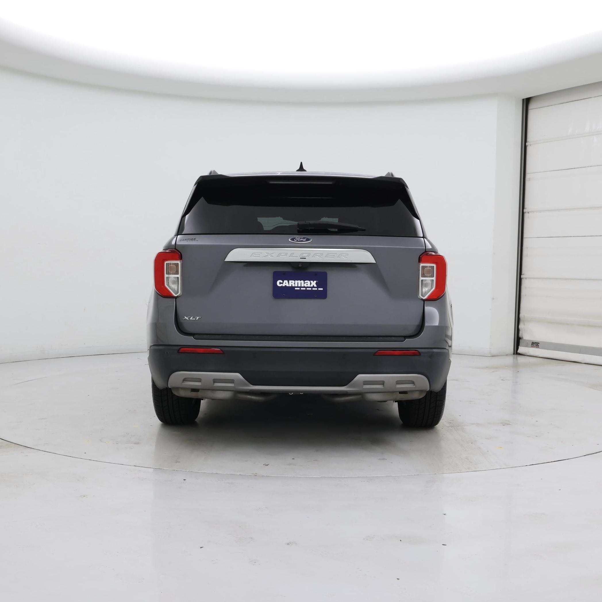 Thumbnail: 2022 Ford Explorer - 6