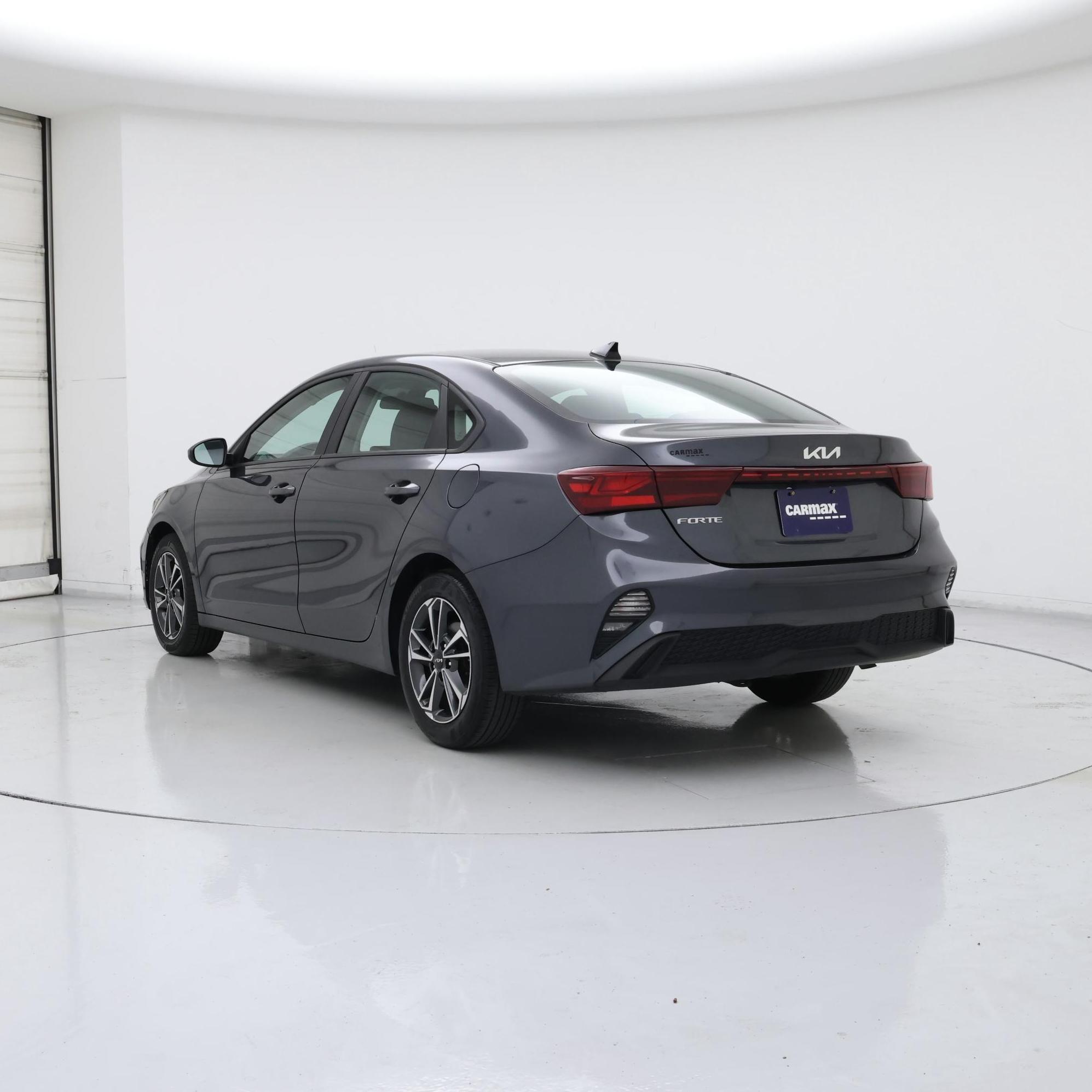 Thumbnail: 2024 Kia Forte - 2