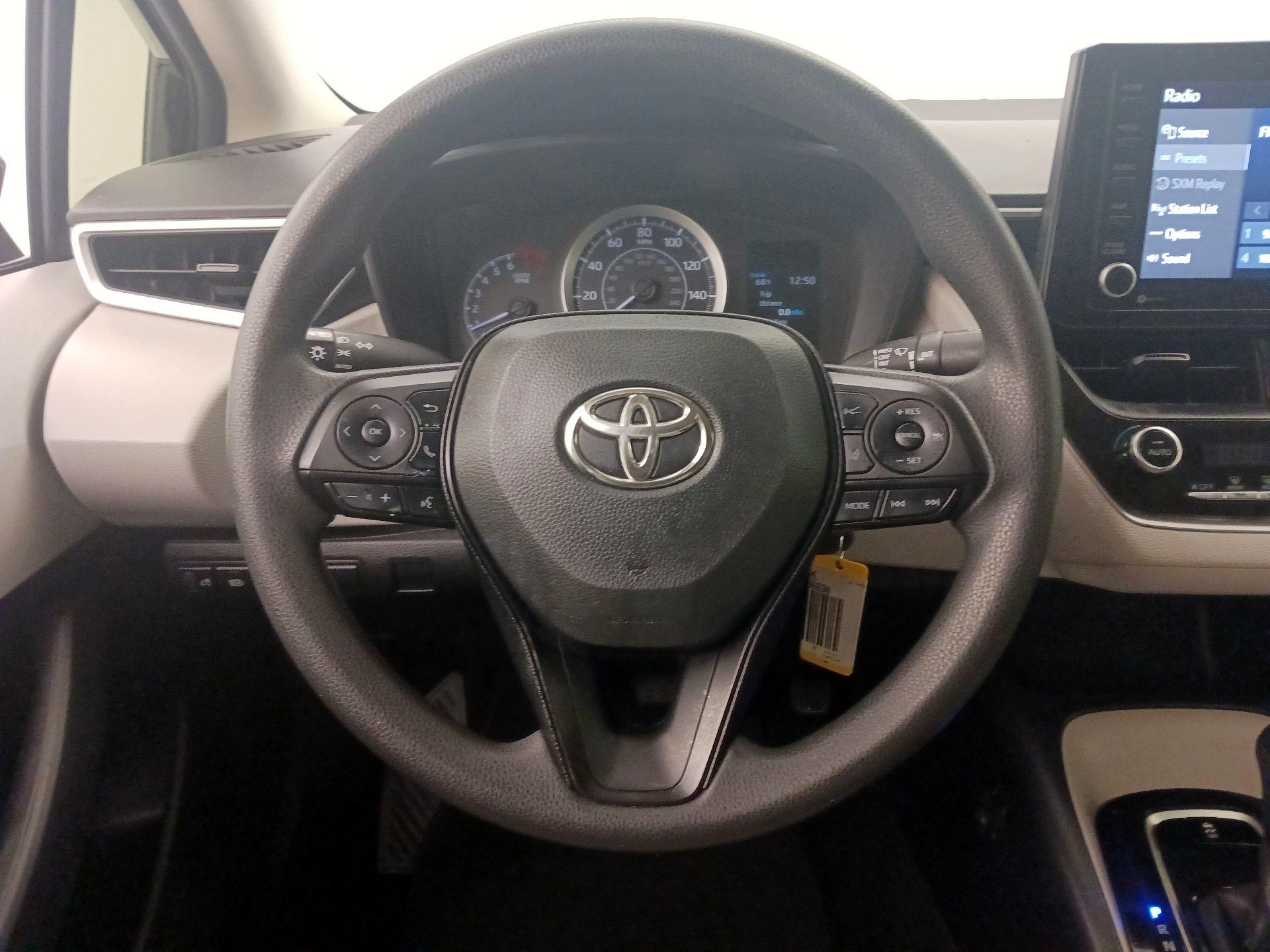 Thumbnail: 2022 Toyota Corolla - 10