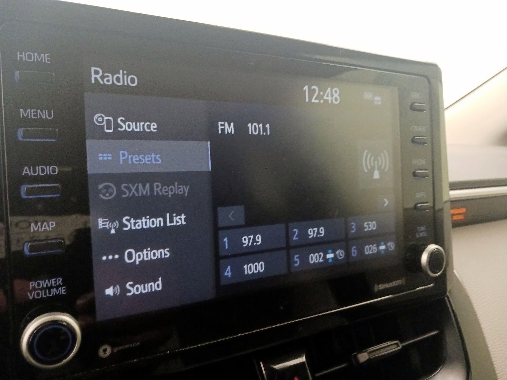 Thumbnail: 2022 Toyota Corolla - 15