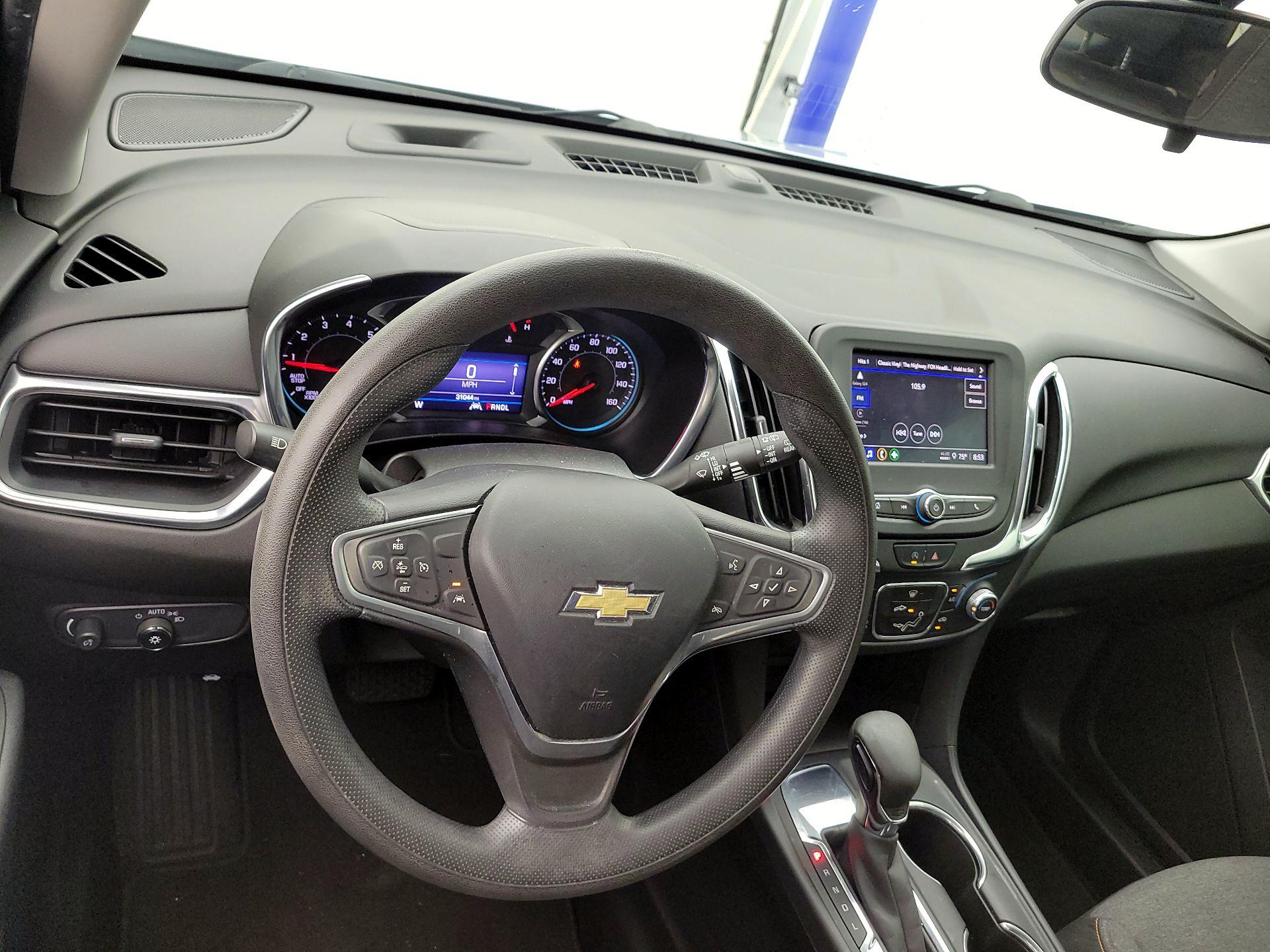 Thumbnail: 2022 Chevrolet Equinox - 9