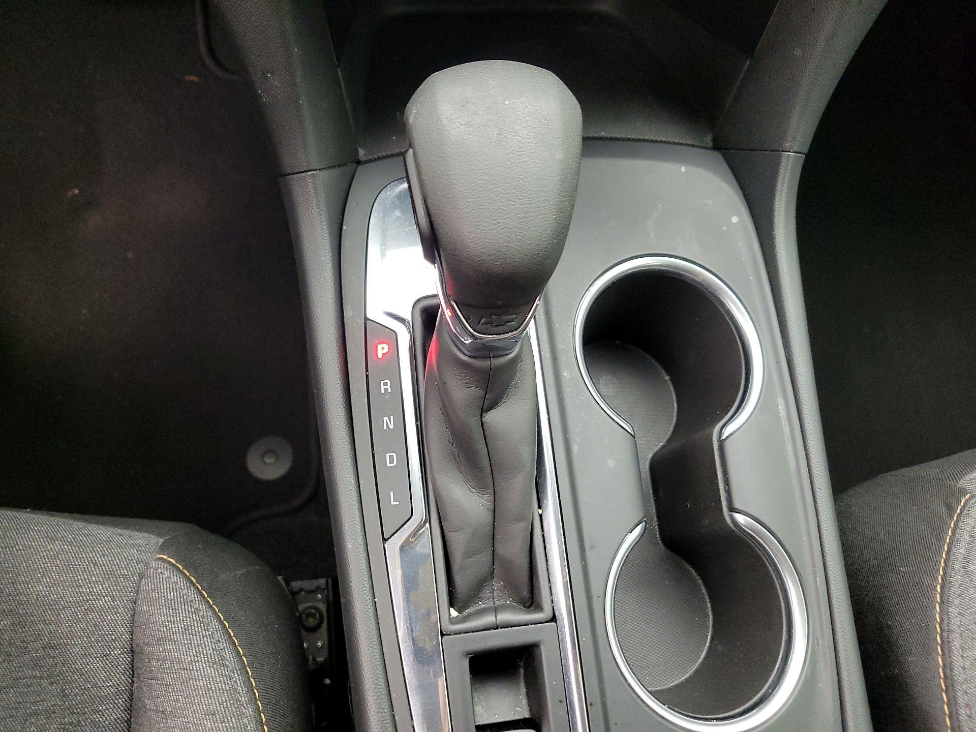 Thumbnail: 2022 Chevrolet Equinox - 17