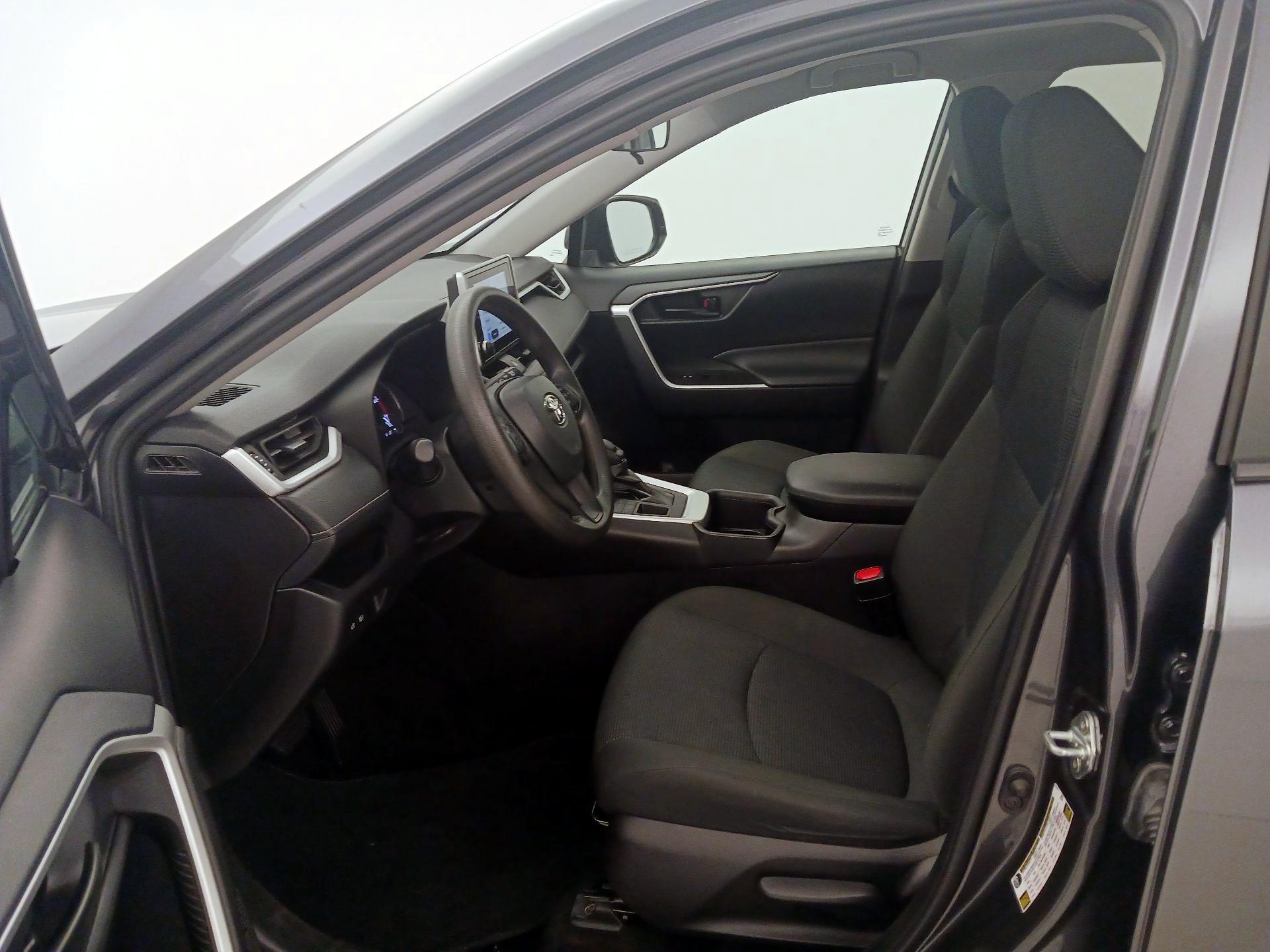 Thumbnail: 2024 Toyota RAV4 - 11