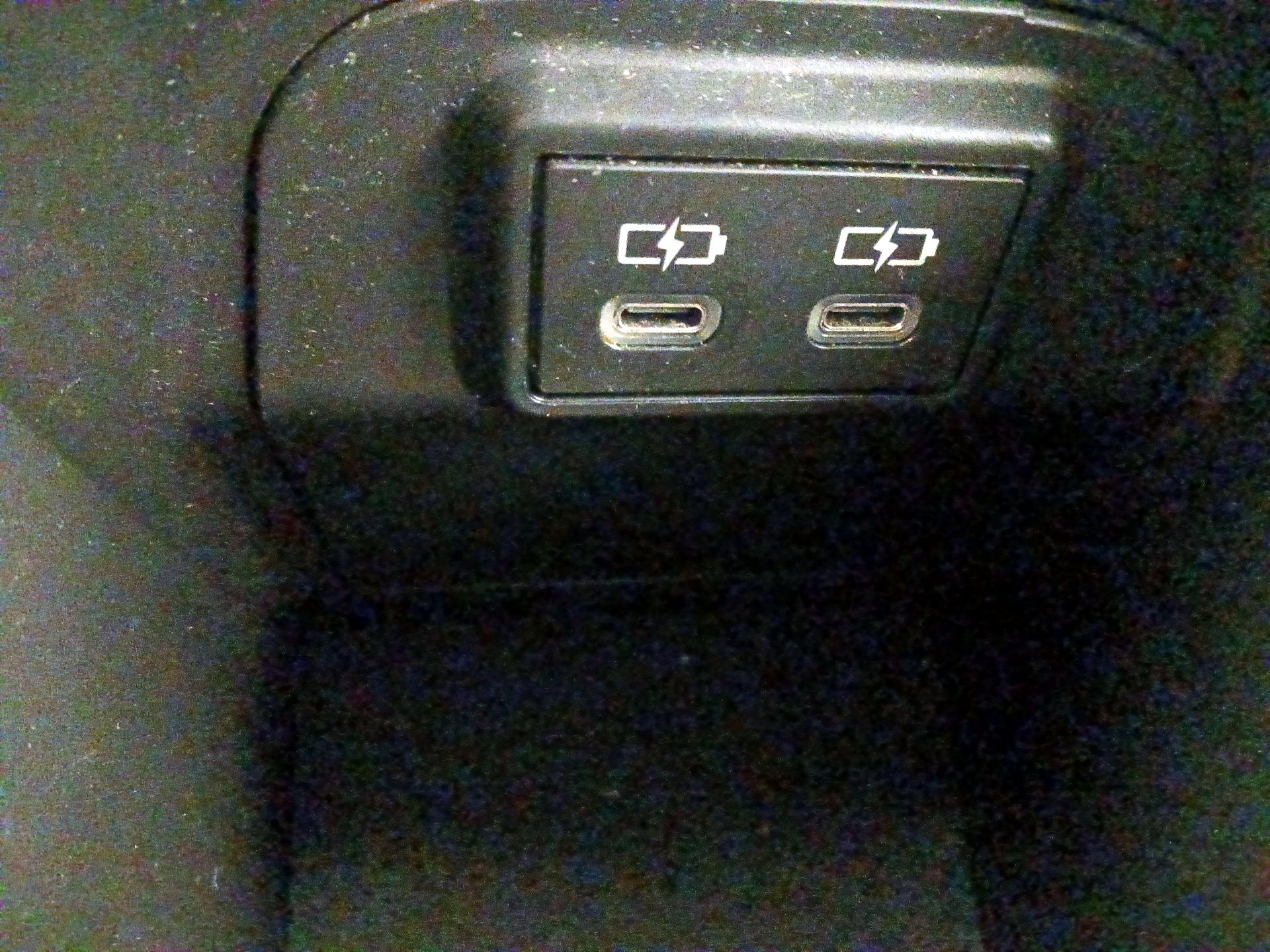 Thumbnail: 2024 Toyota RAV4 - 18