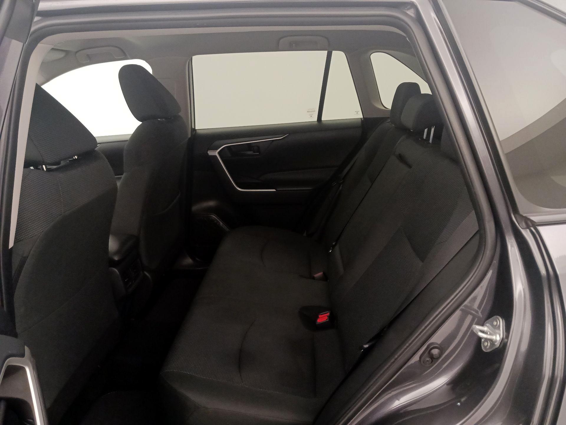 Thumbnail: 2024 Toyota RAV4 - 19