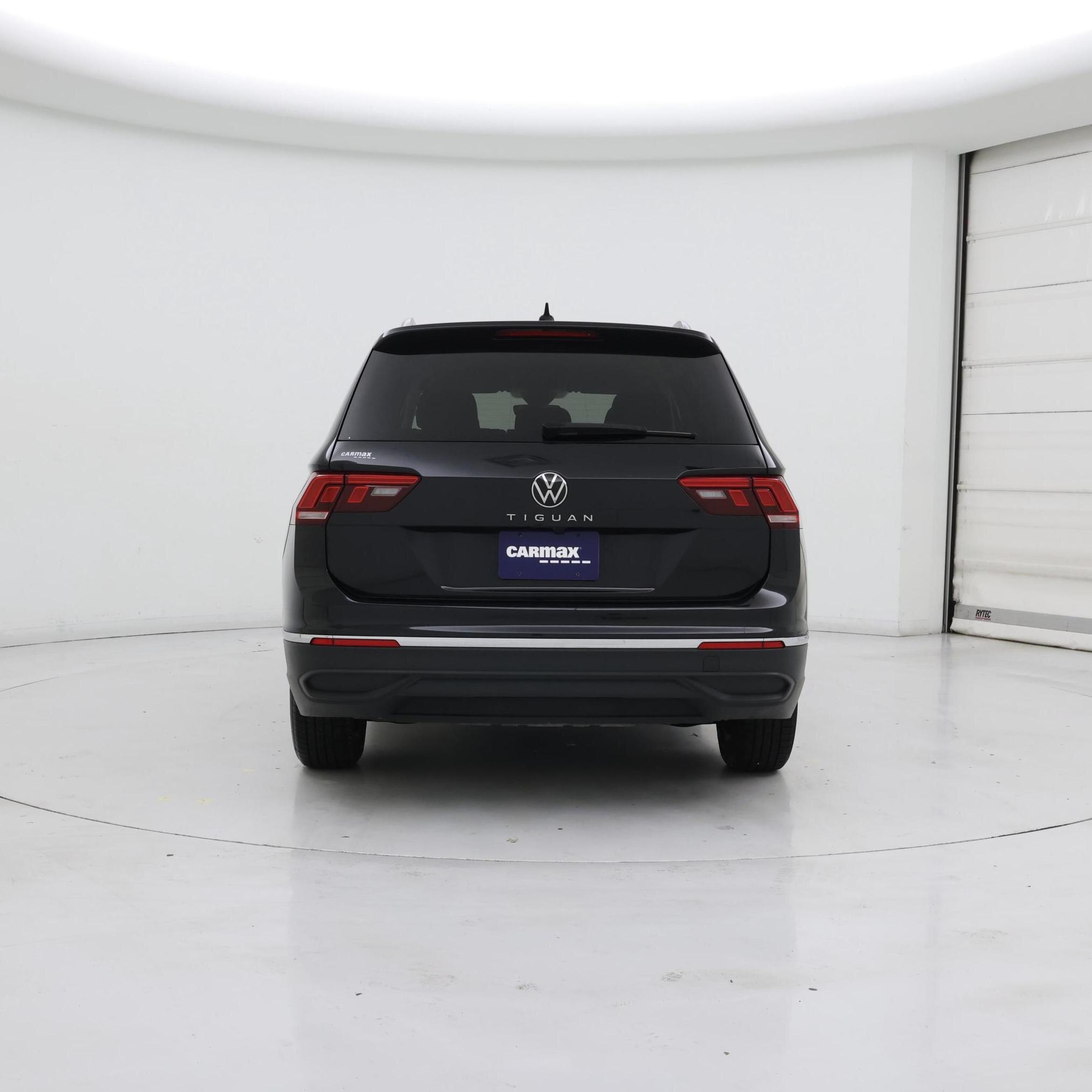 Thumbnail: 2024 Volkswagen Tiguan - 6