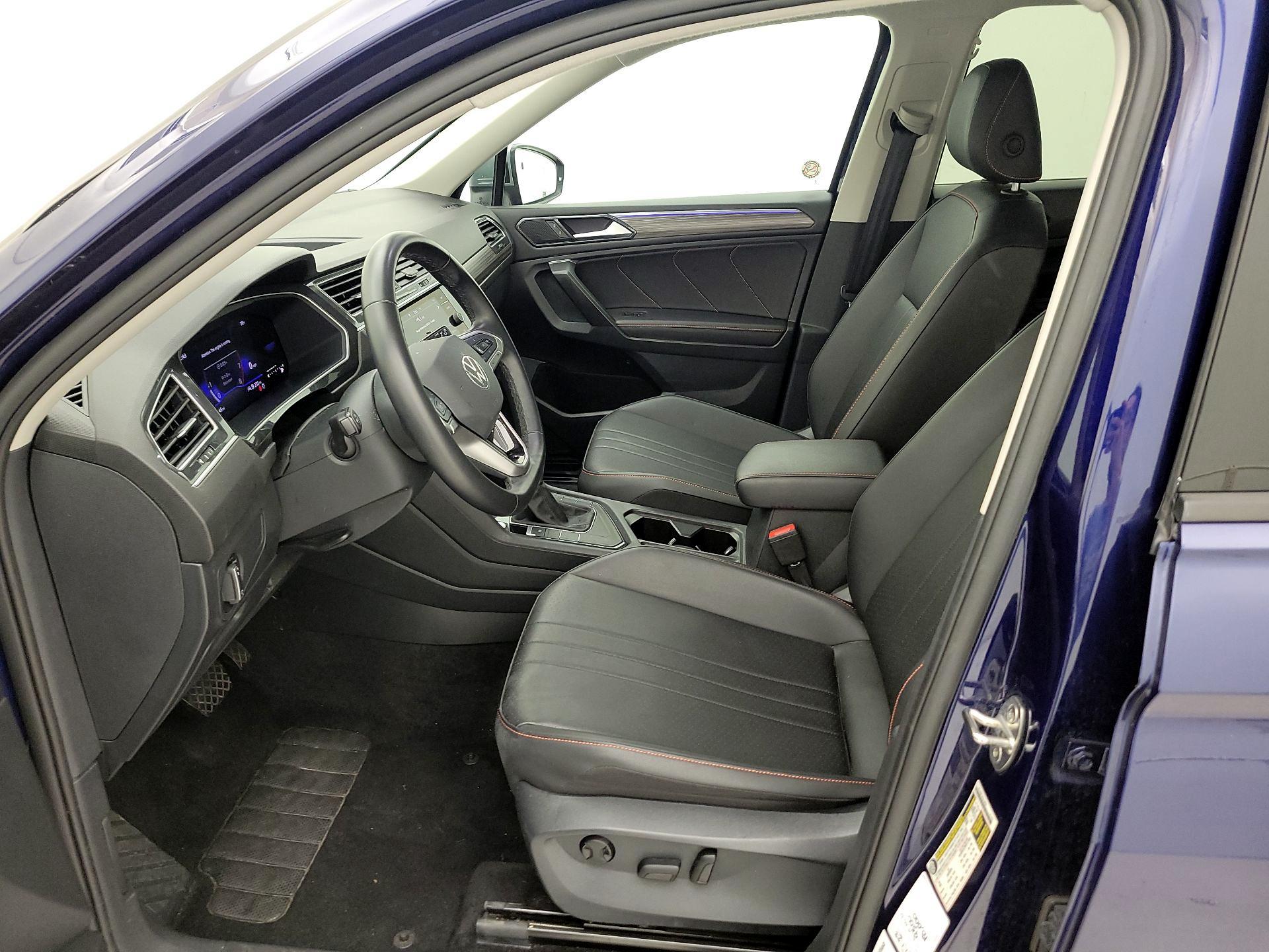 Thumbnail: 2024 Volkswagen Tiguan - 11