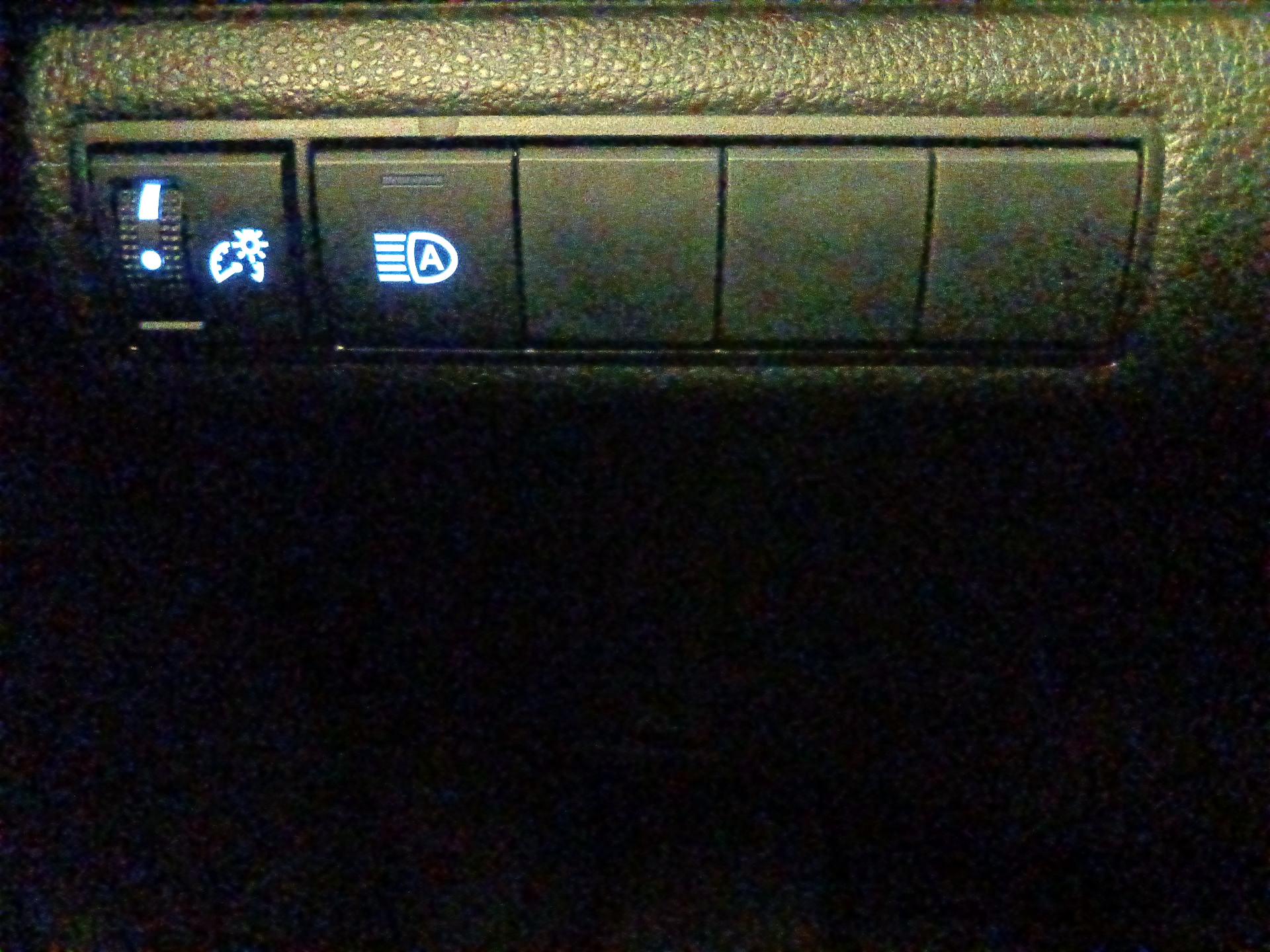 Thumbnail: 2020 Toyota Corolla - 13