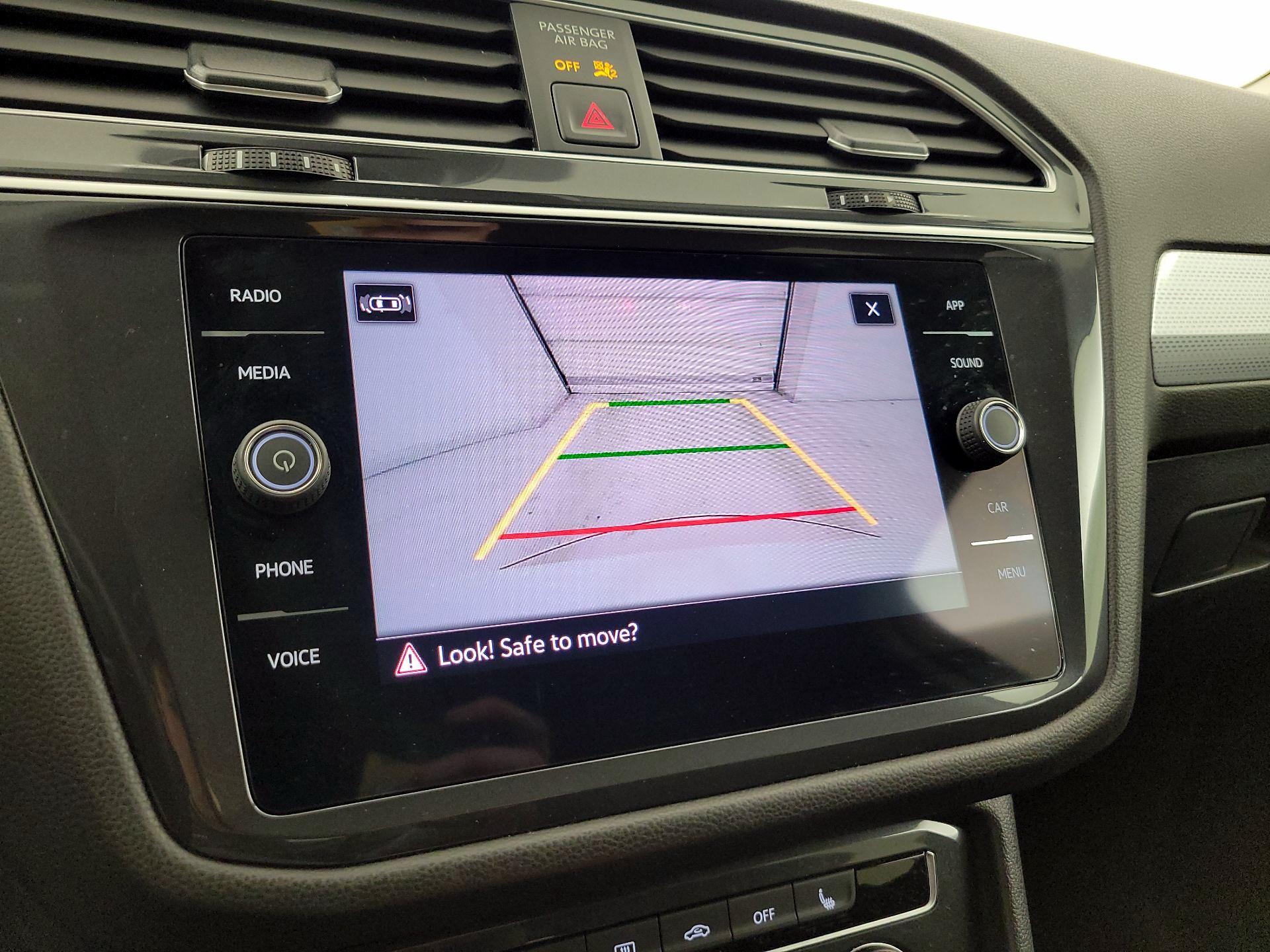 Thumbnail: 2024 Volkswagen Tiguan - 14