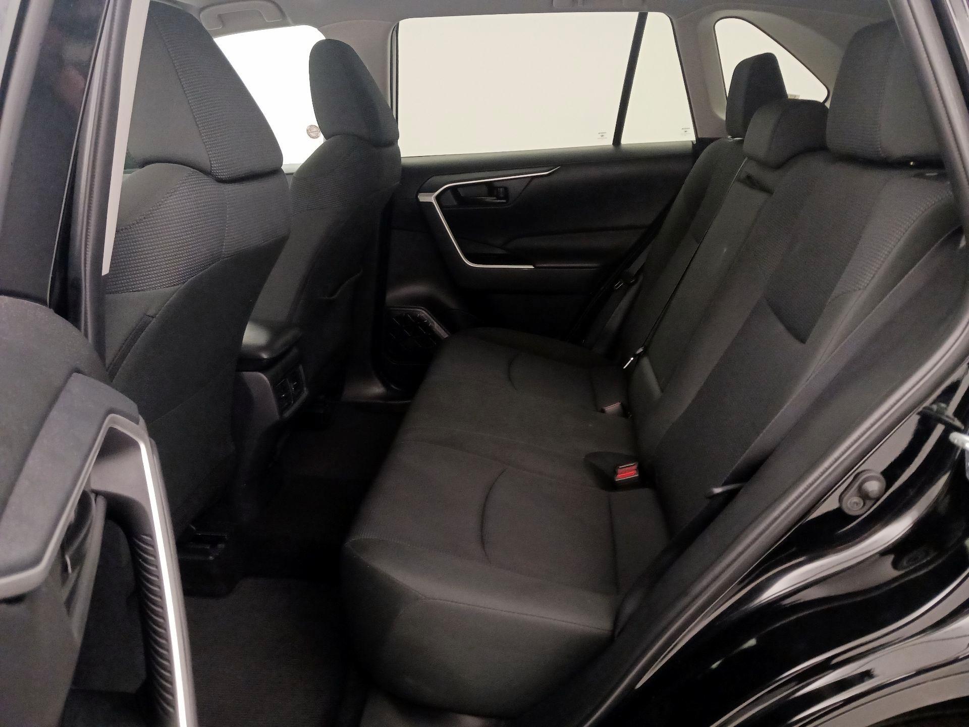 Thumbnail: 2025 Toyota RAV4 - 19