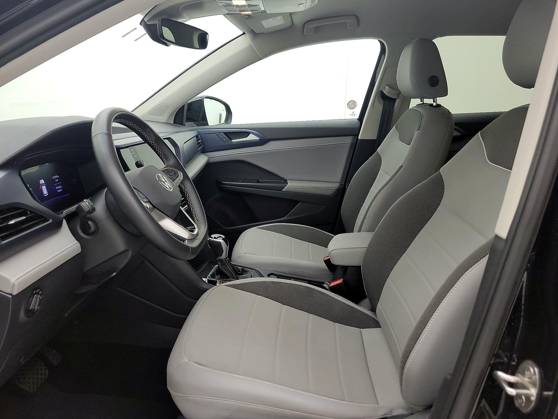 Thumbnail: 2024 Volkswagen Taos - 11