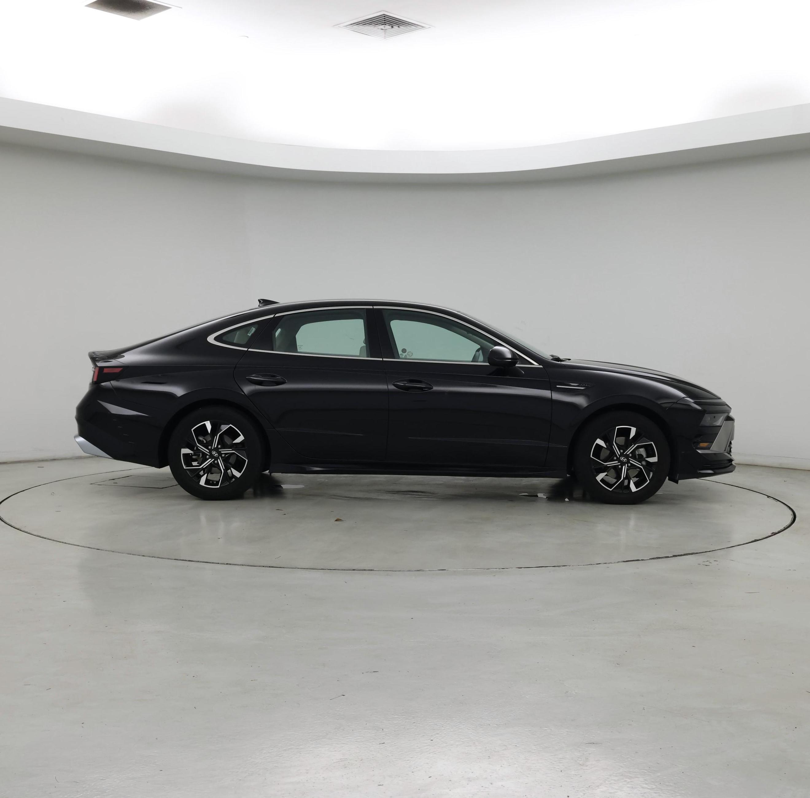 Thumbnail: 2025 Hyundai Sonata - 7