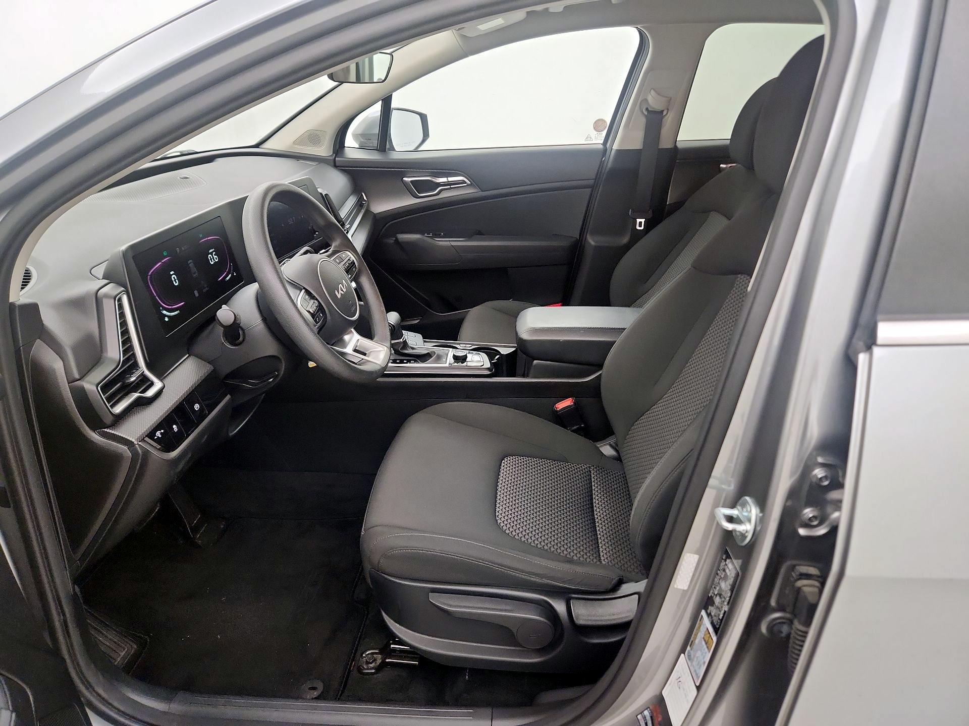 Thumbnail: 2024 Kia Sportage - 11