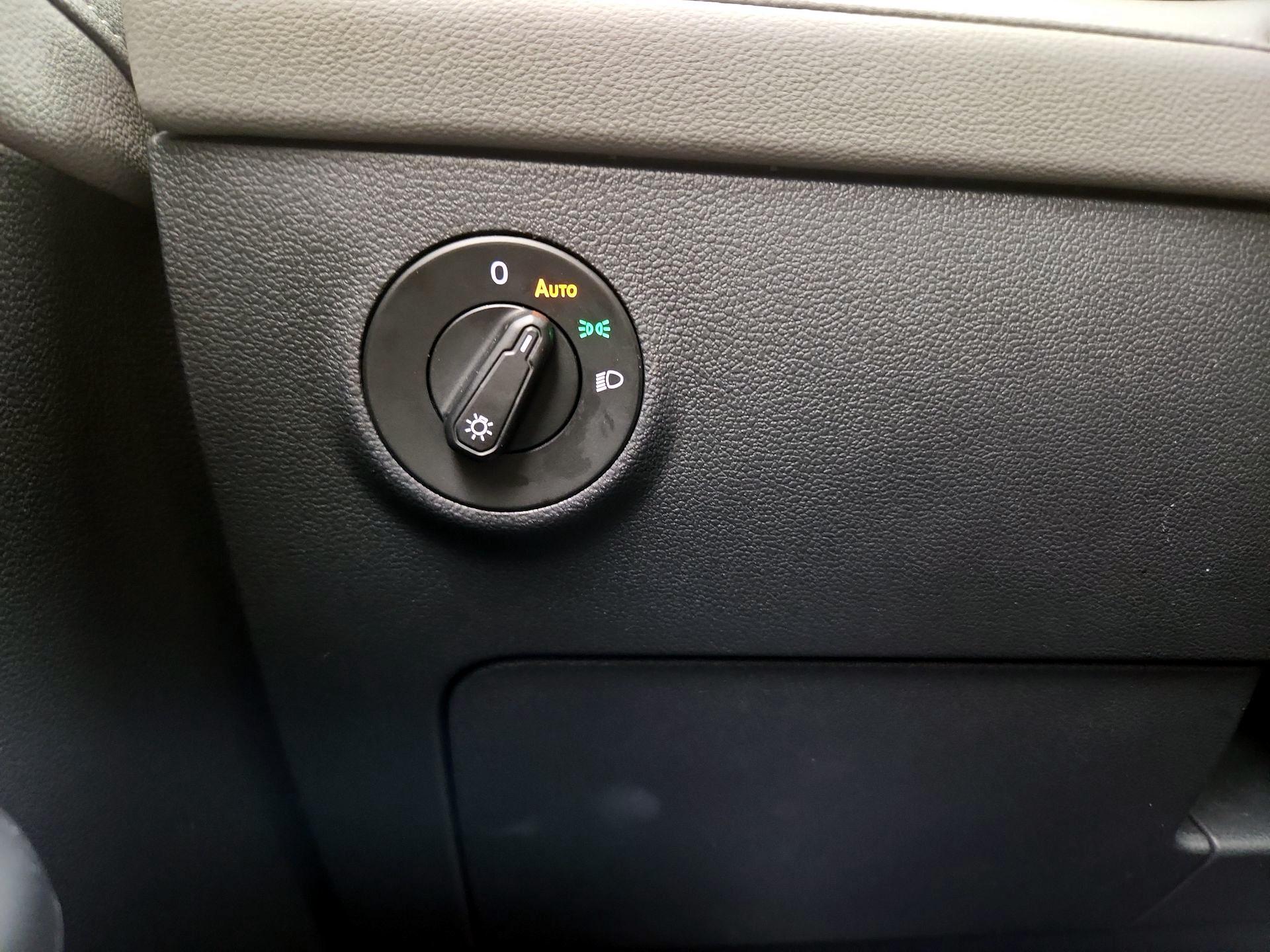 Thumbnail: 2024 Volkswagen Taos - 13