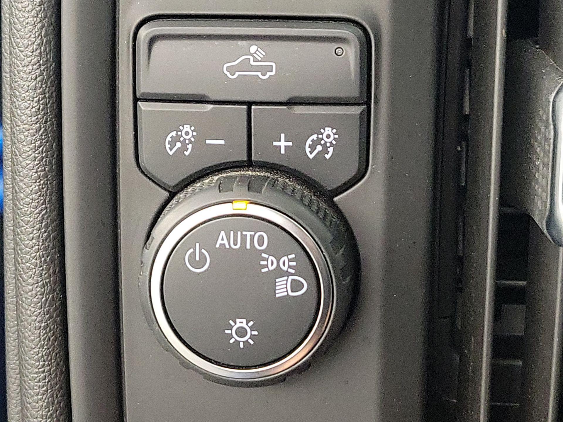 Thumbnail: 2023 Chevrolet Silverado 1500 - 13