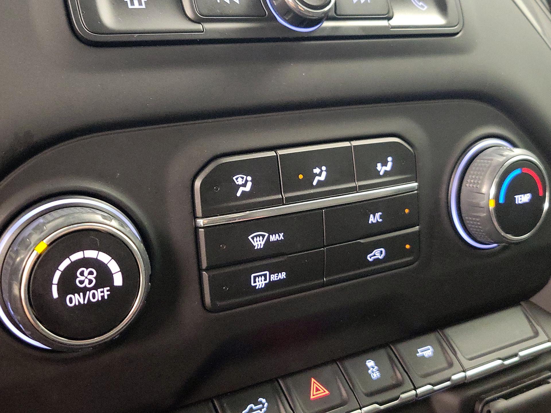 Thumbnail: 2023 Chevrolet Silverado 1500 - 16