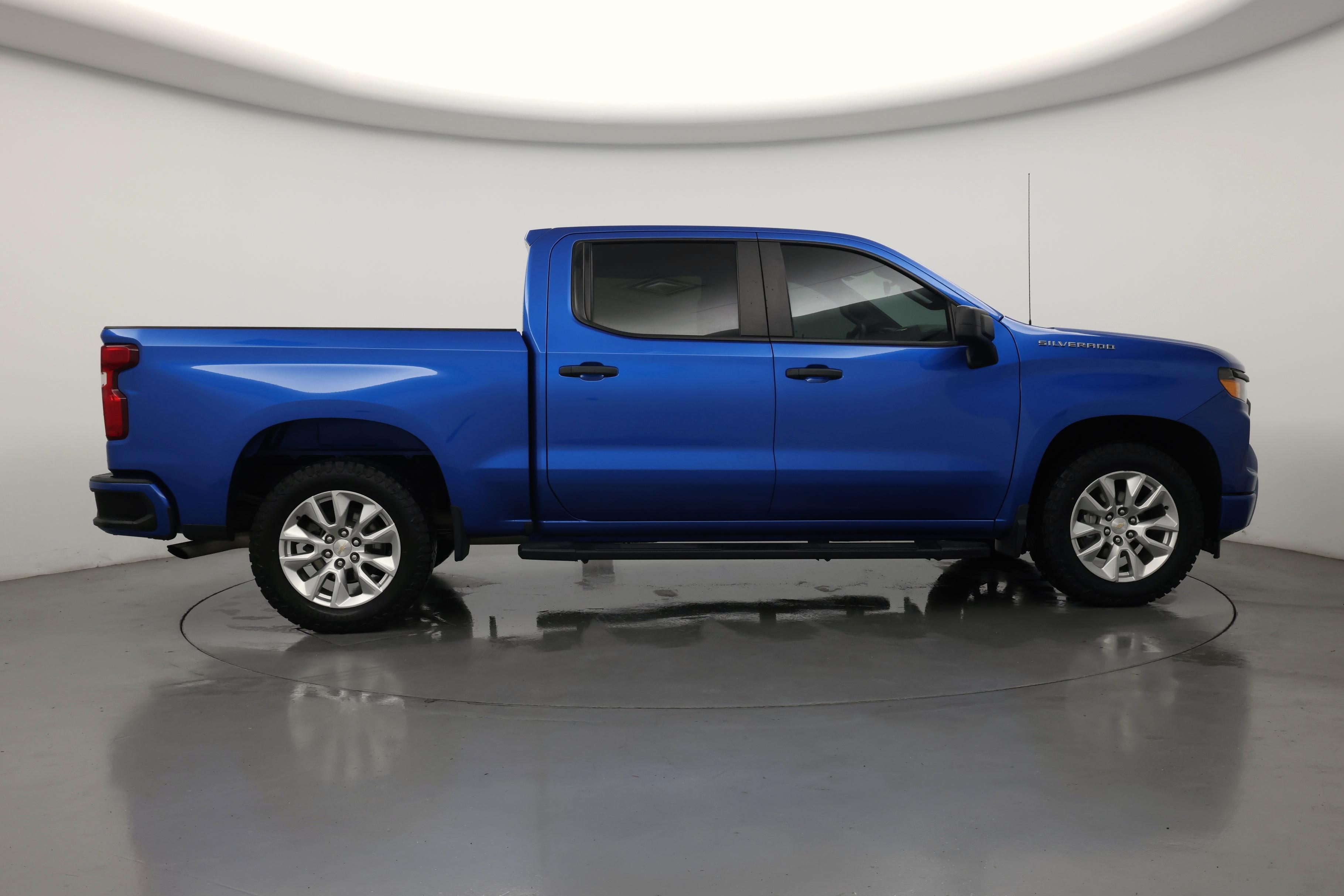 Thumbnail: 2023 Chevrolet Silverado 1500 - 7