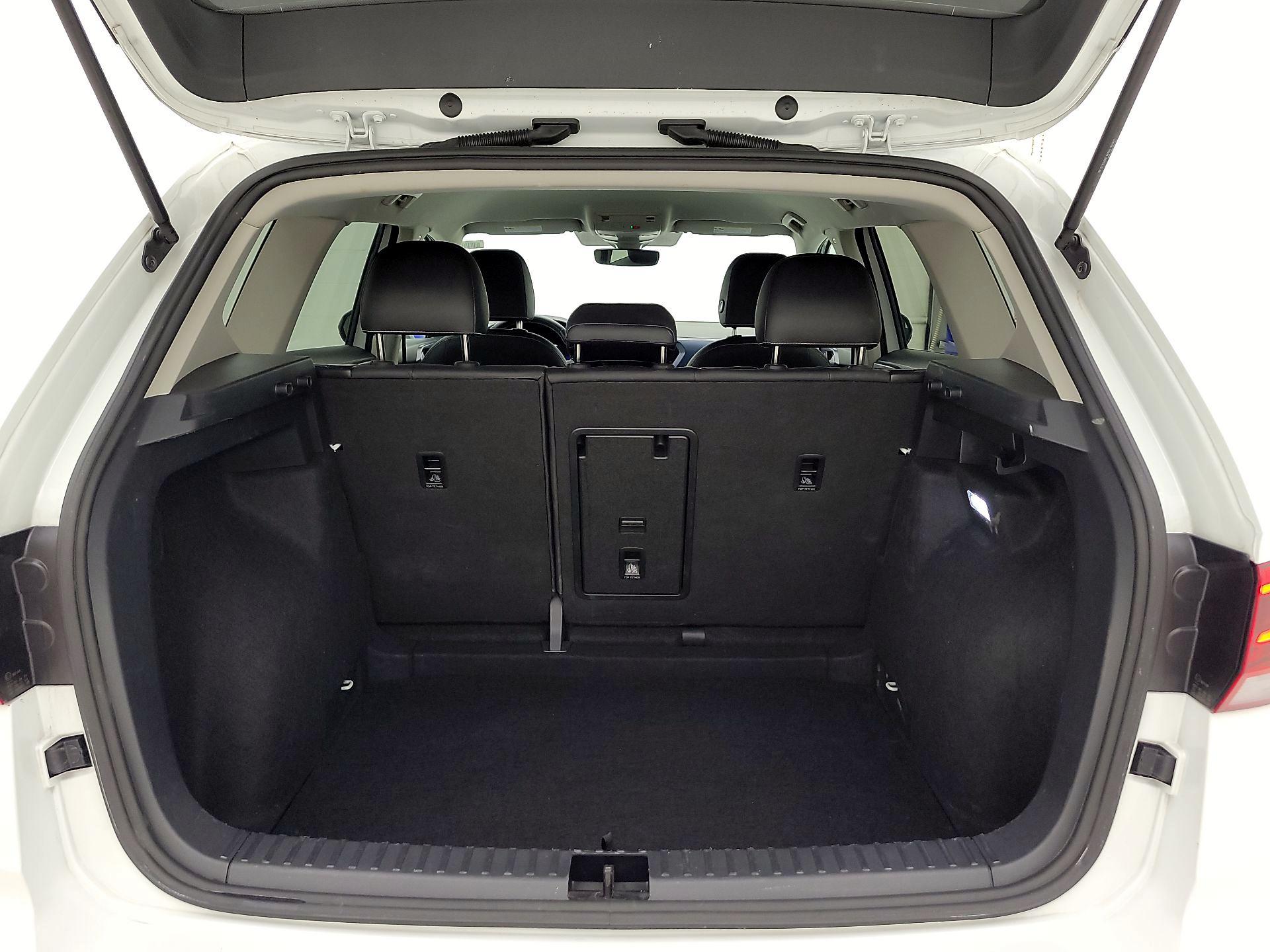 Thumbnail: 2024 Volkswagen Taos - 20