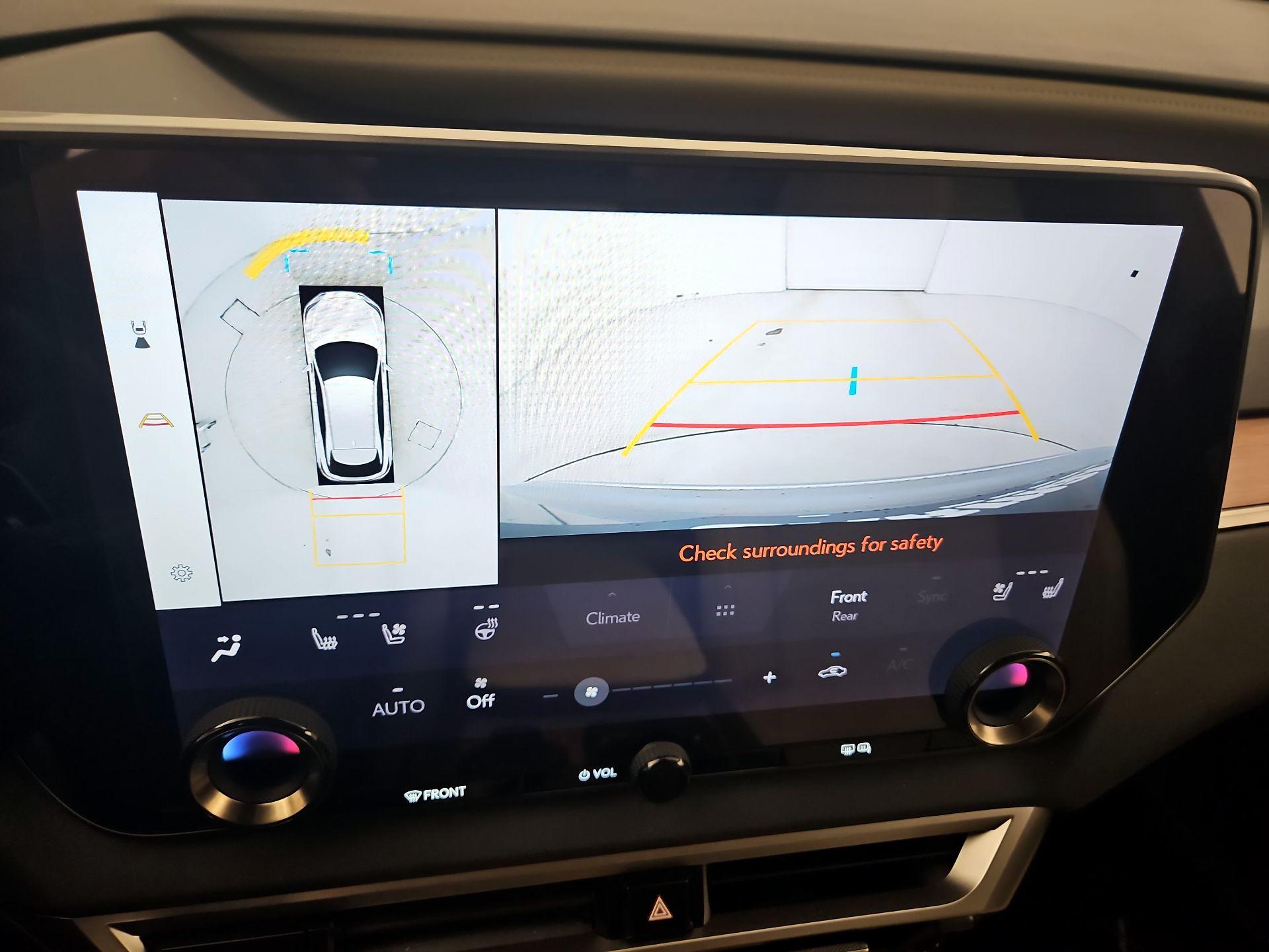 Thumbnail: 2023 Lexus RX - 15