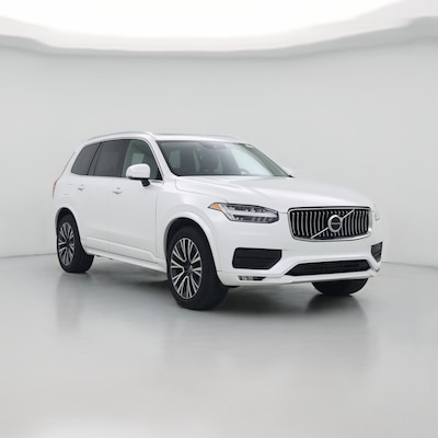 2022 Volvo XC90 T6 Momentum