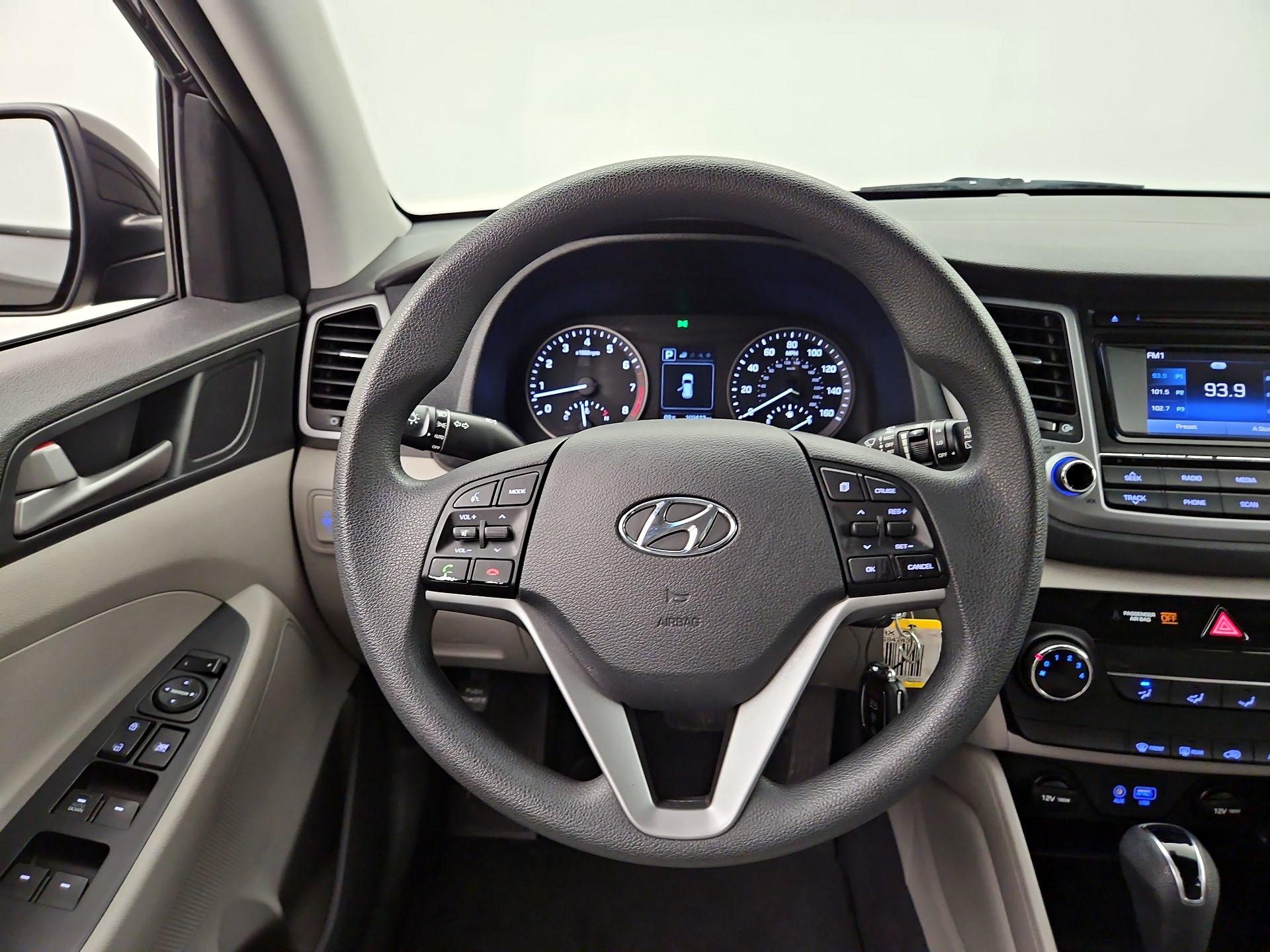 Thumbnail: 2018 Hyundai Tucson - 10