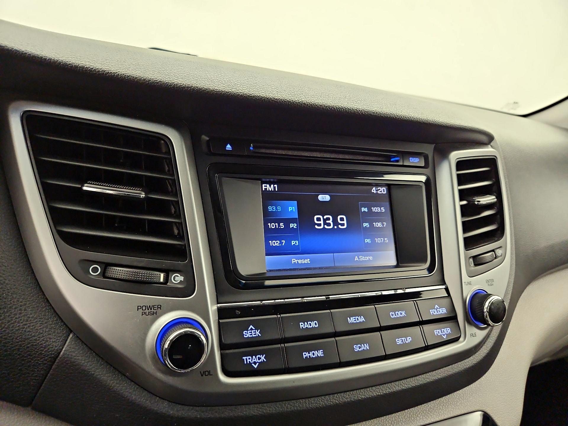 Thumbnail: 2018 Hyundai Tucson - 15