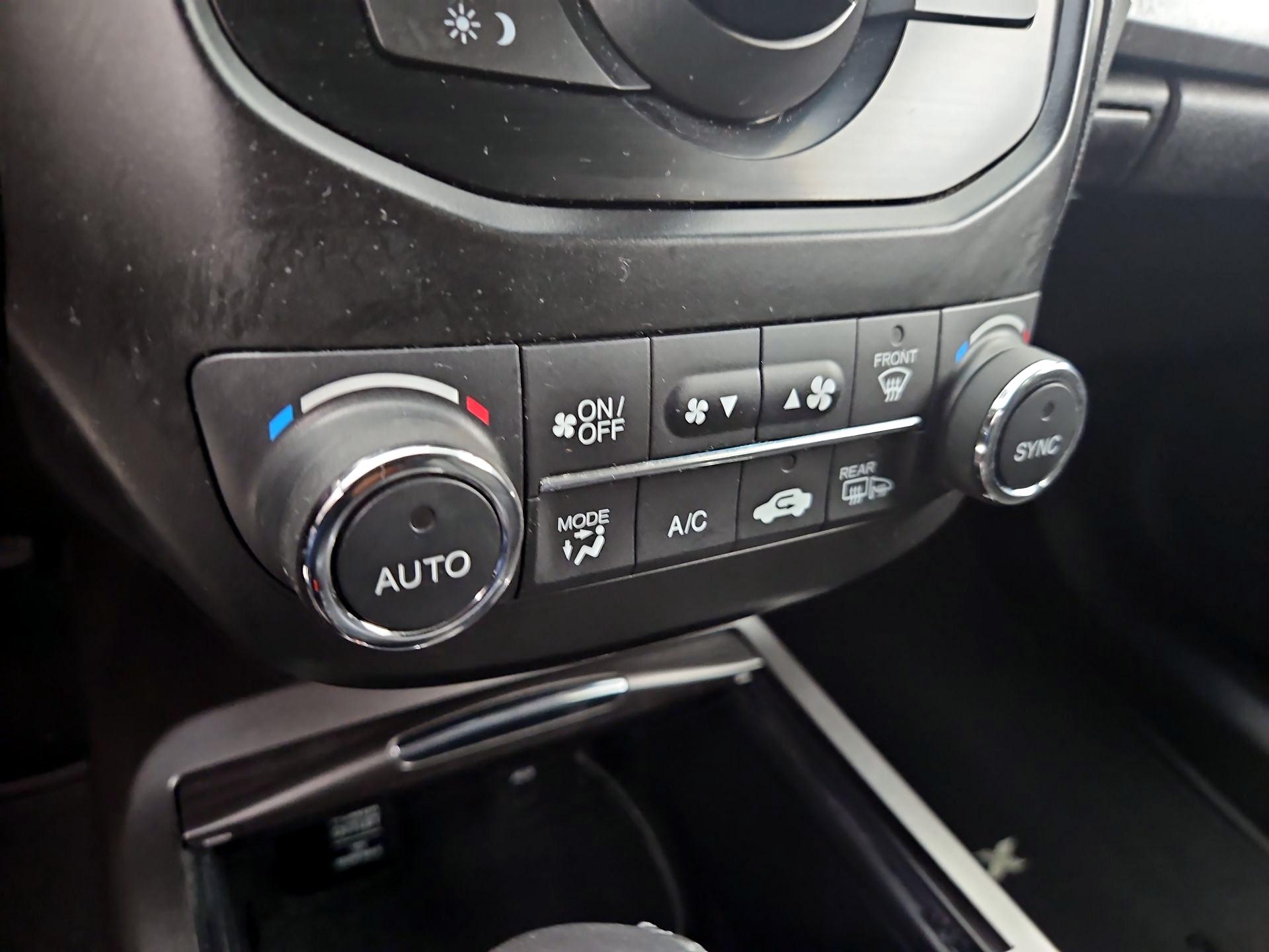 Thumbnail: 2015 Acura RDX - 16