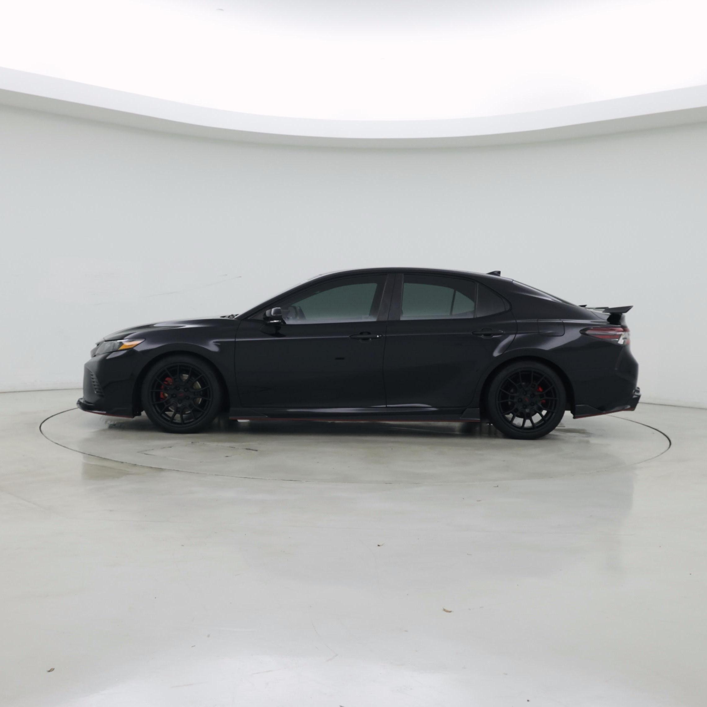 Thumbnail: 2023 Toyota Camry - 3