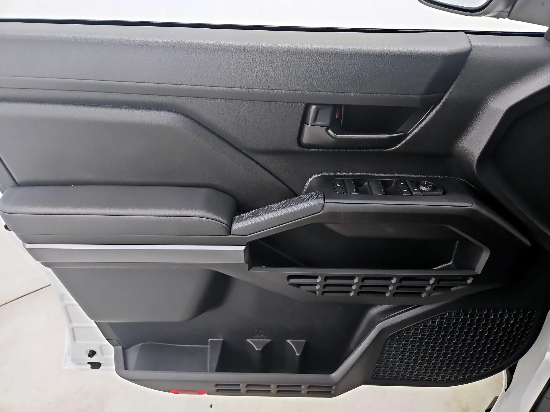 Thumbnail: 2024 Toyota Tacoma - 12