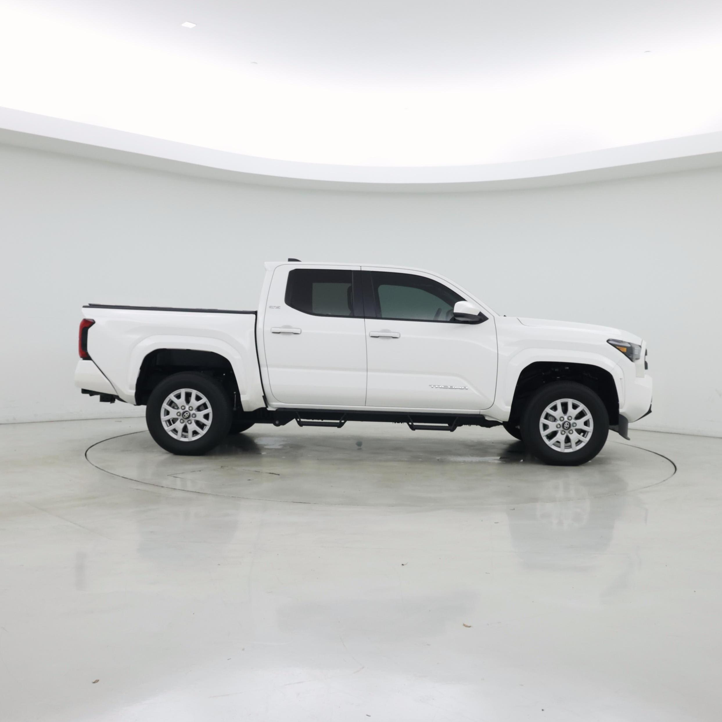 Thumbnail: 2024 Toyota Tacoma - 7