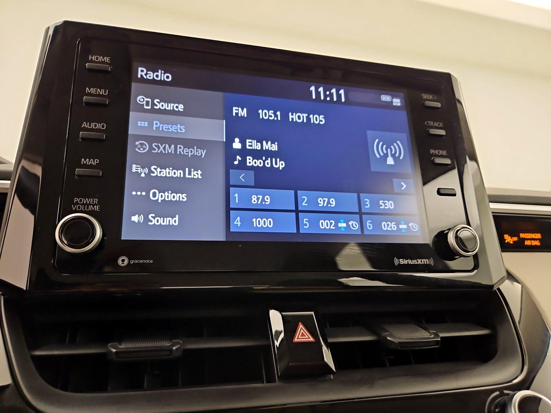 Thumbnail: 2022 Toyota Corolla - 15