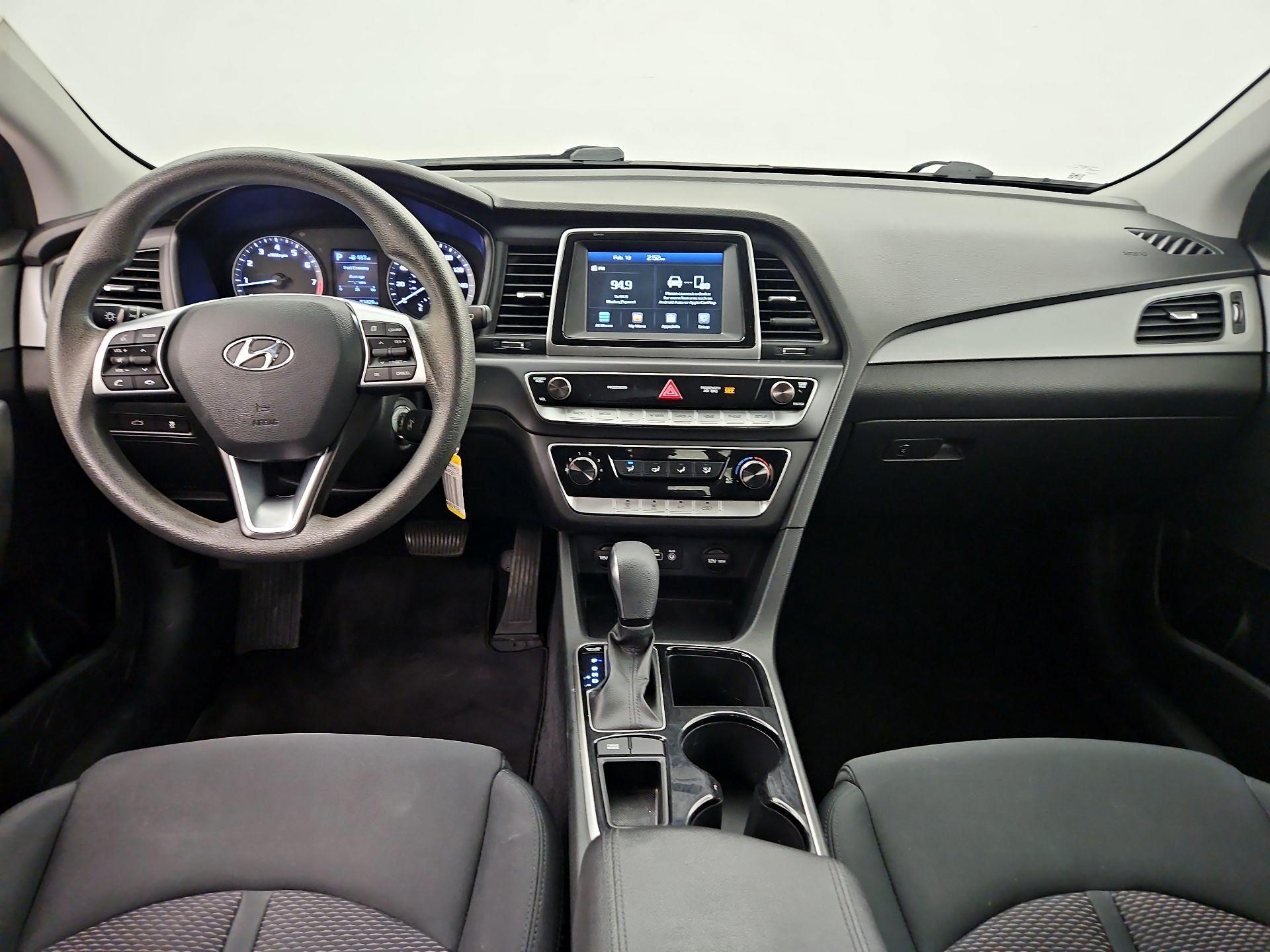 Thumbnail: 2019 Hyundai Sonata - 9