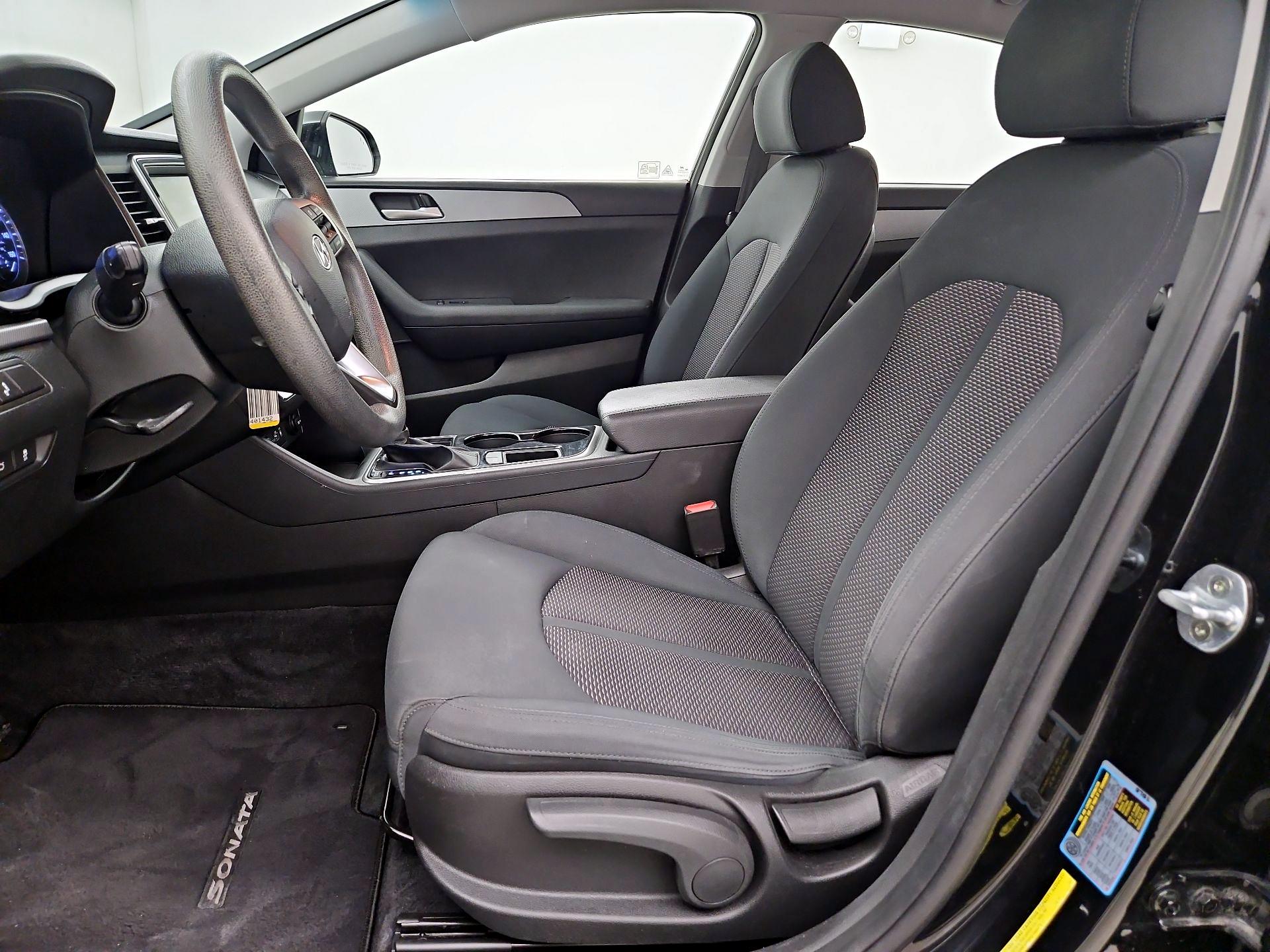 Thumbnail: 2019 Hyundai Sonata - 11