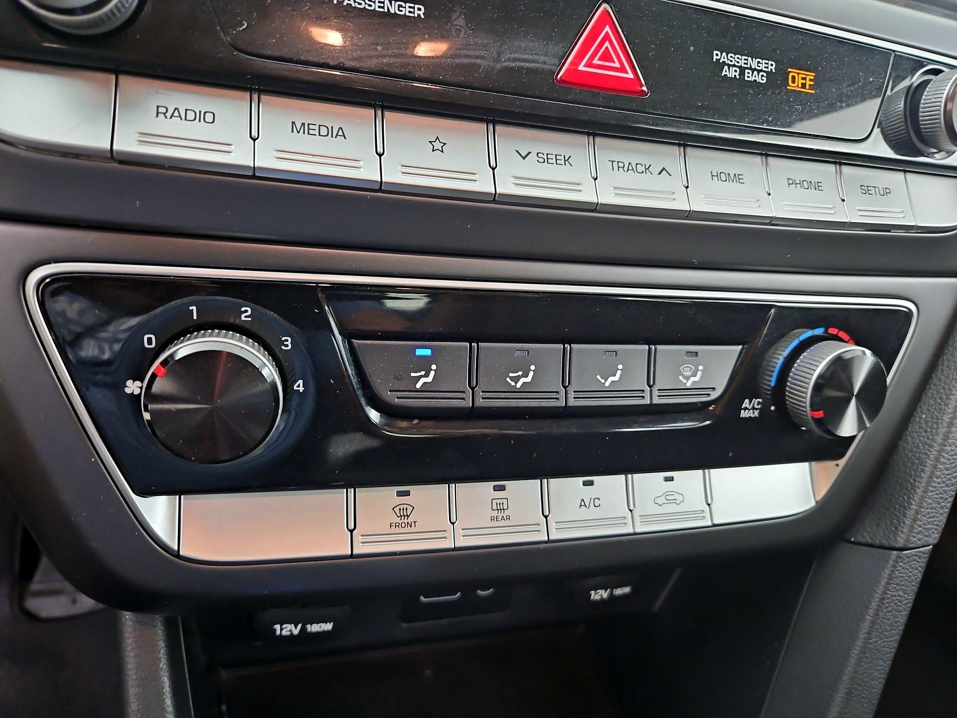 Thumbnail: 2019 Hyundai Sonata - 16