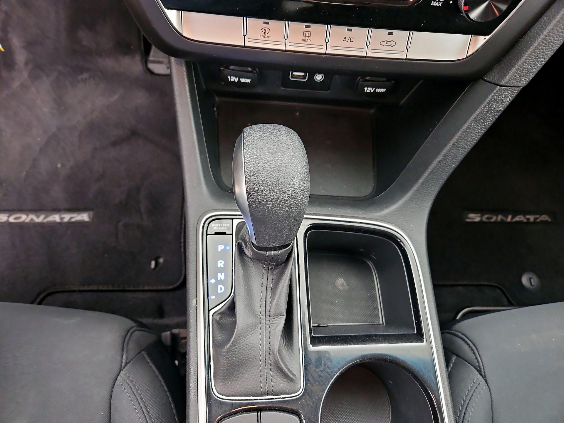 Thumbnail: 2019 Hyundai Sonata - 17