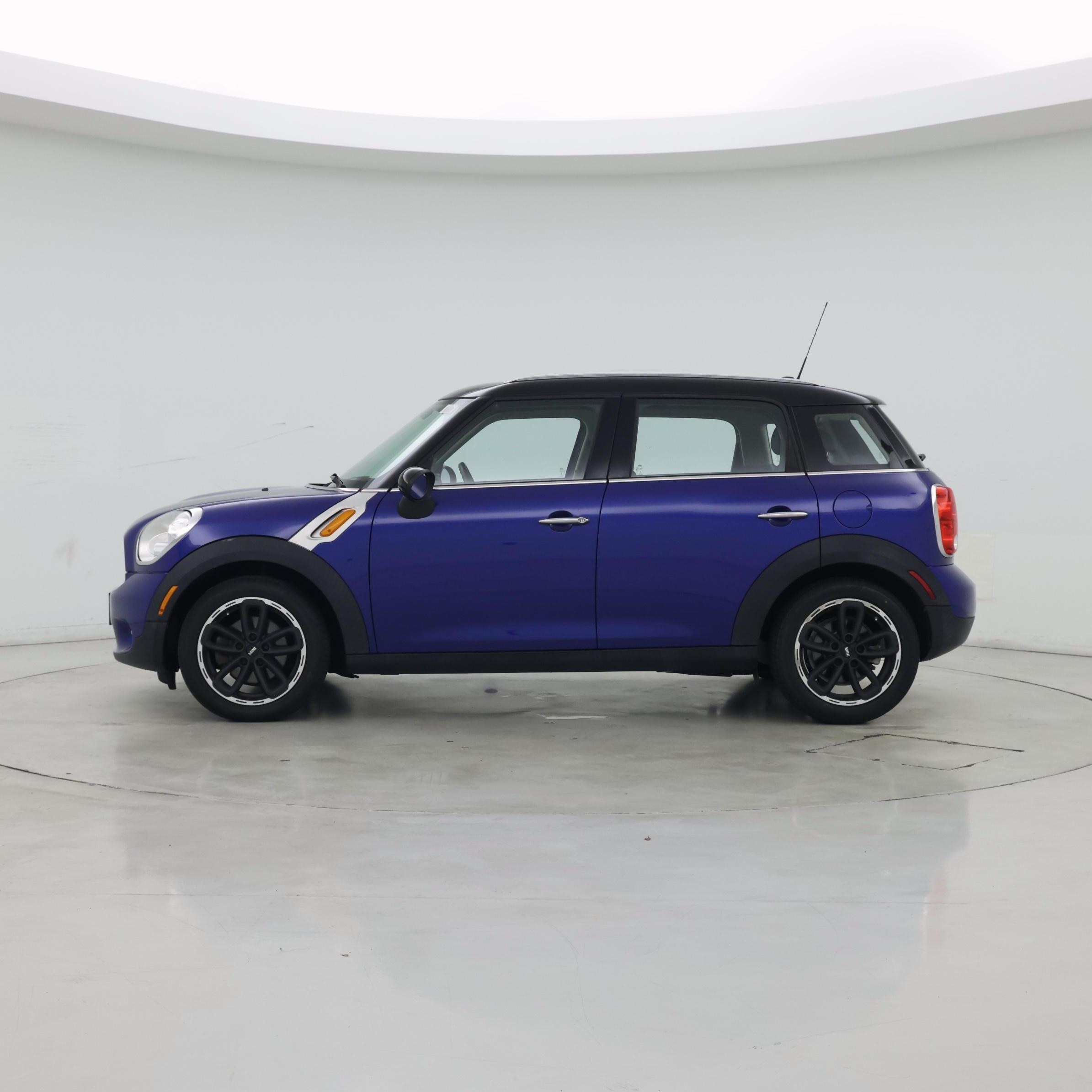 Thumbnail: 2015 MINI Cooper Countryman - 3