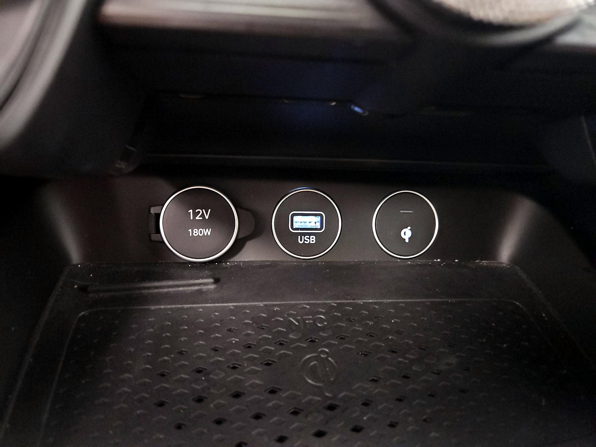 Thumbnail: 2023 Genesis G70 - 19