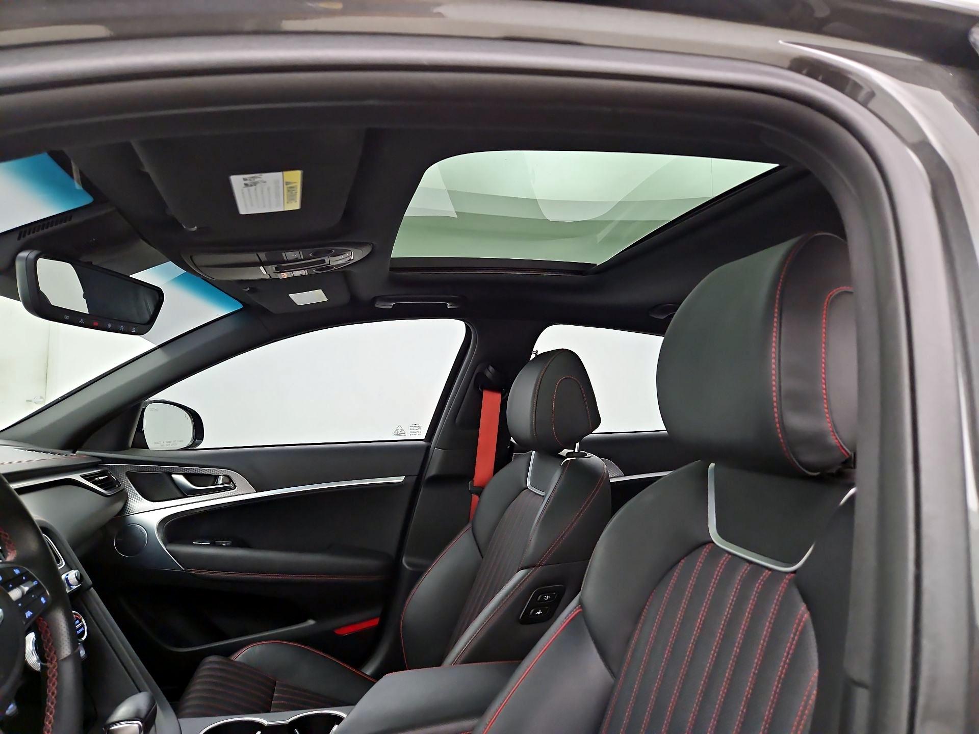 Thumbnail: 2023 Genesis G70 - 20