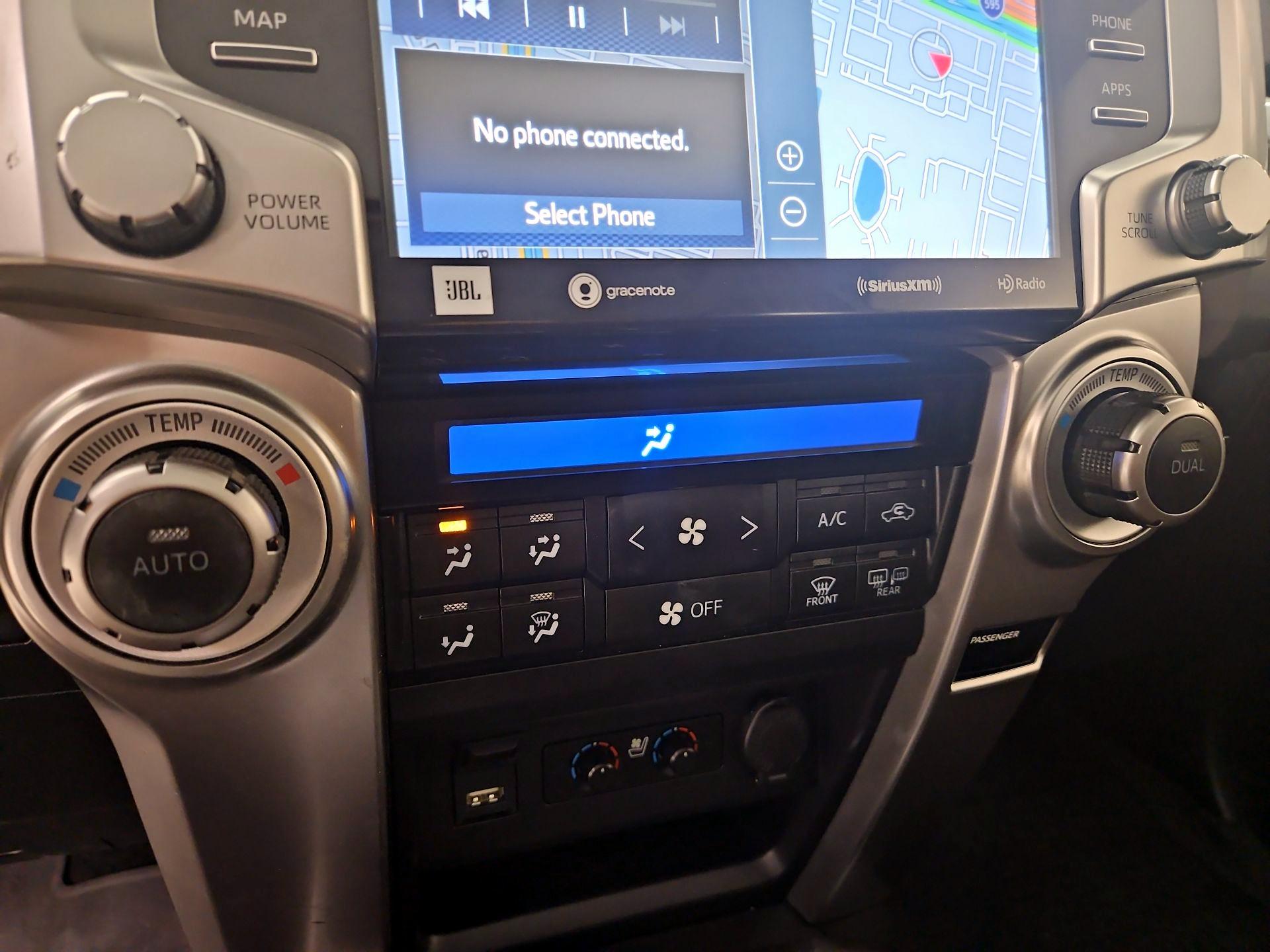 Thumbnail: 2021 Toyota 4Runner - 17