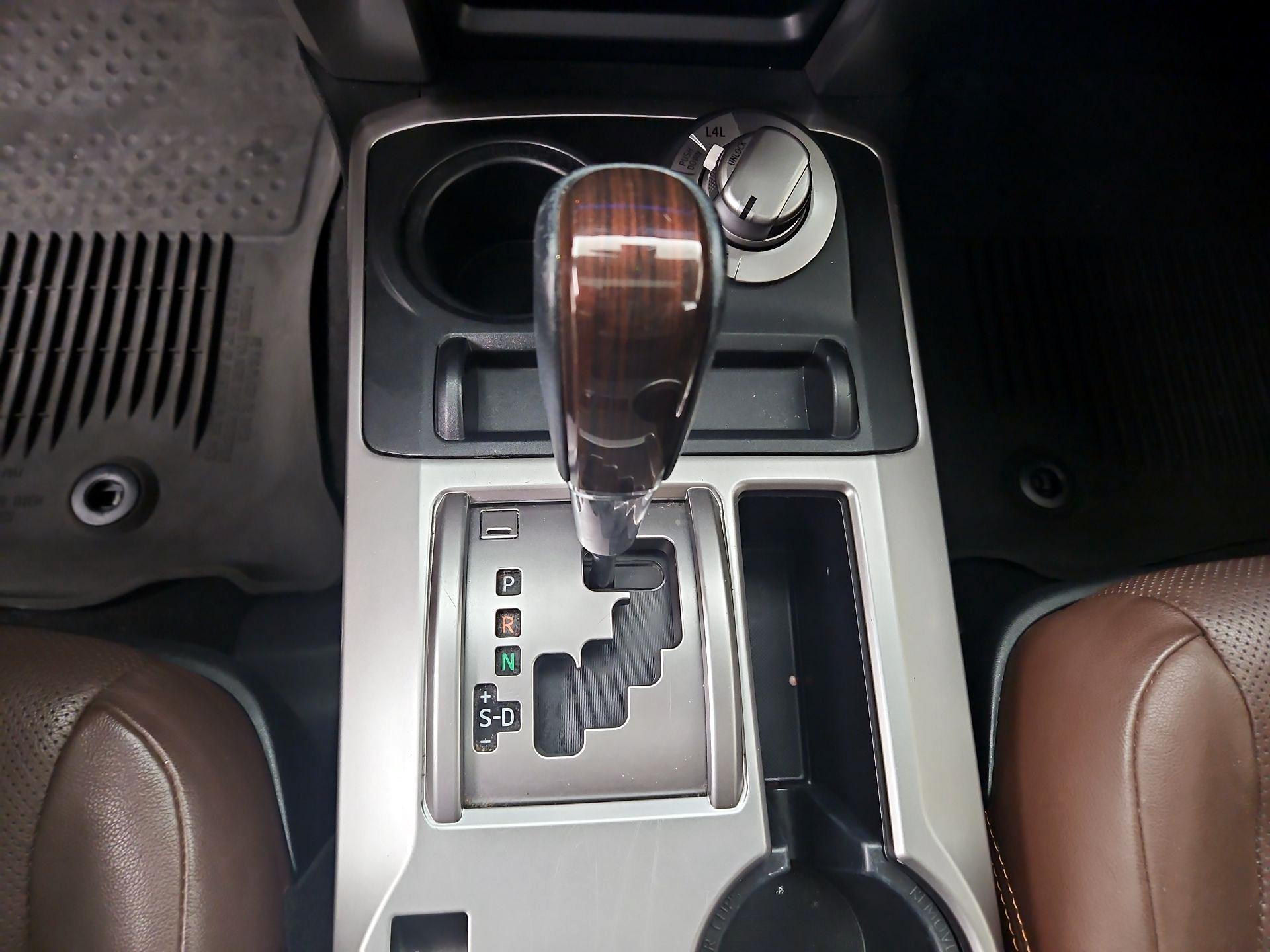 Thumbnail: 2021 Toyota 4Runner - 18