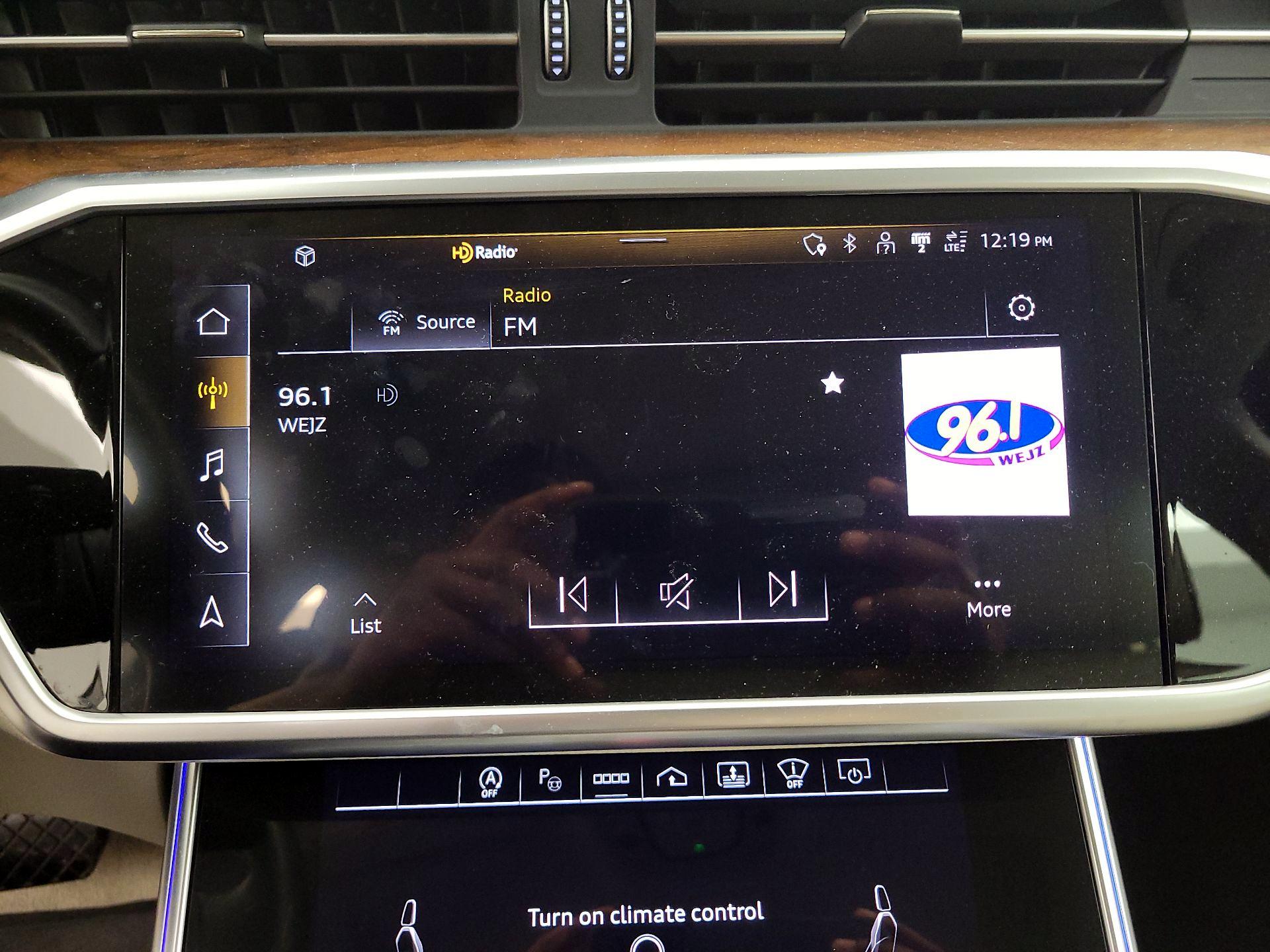 Thumbnail: 2023 Audi A6 - 15