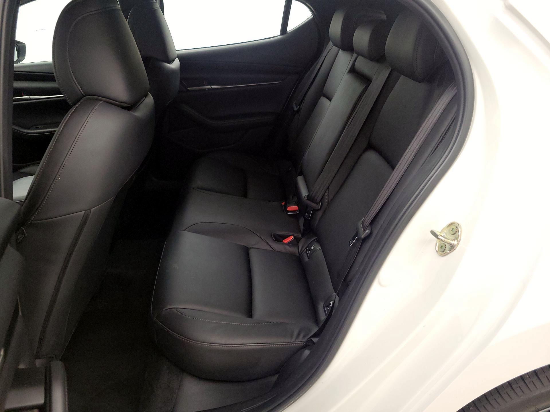 Thumbnail: 2022 Mazda Mazda3 - 19