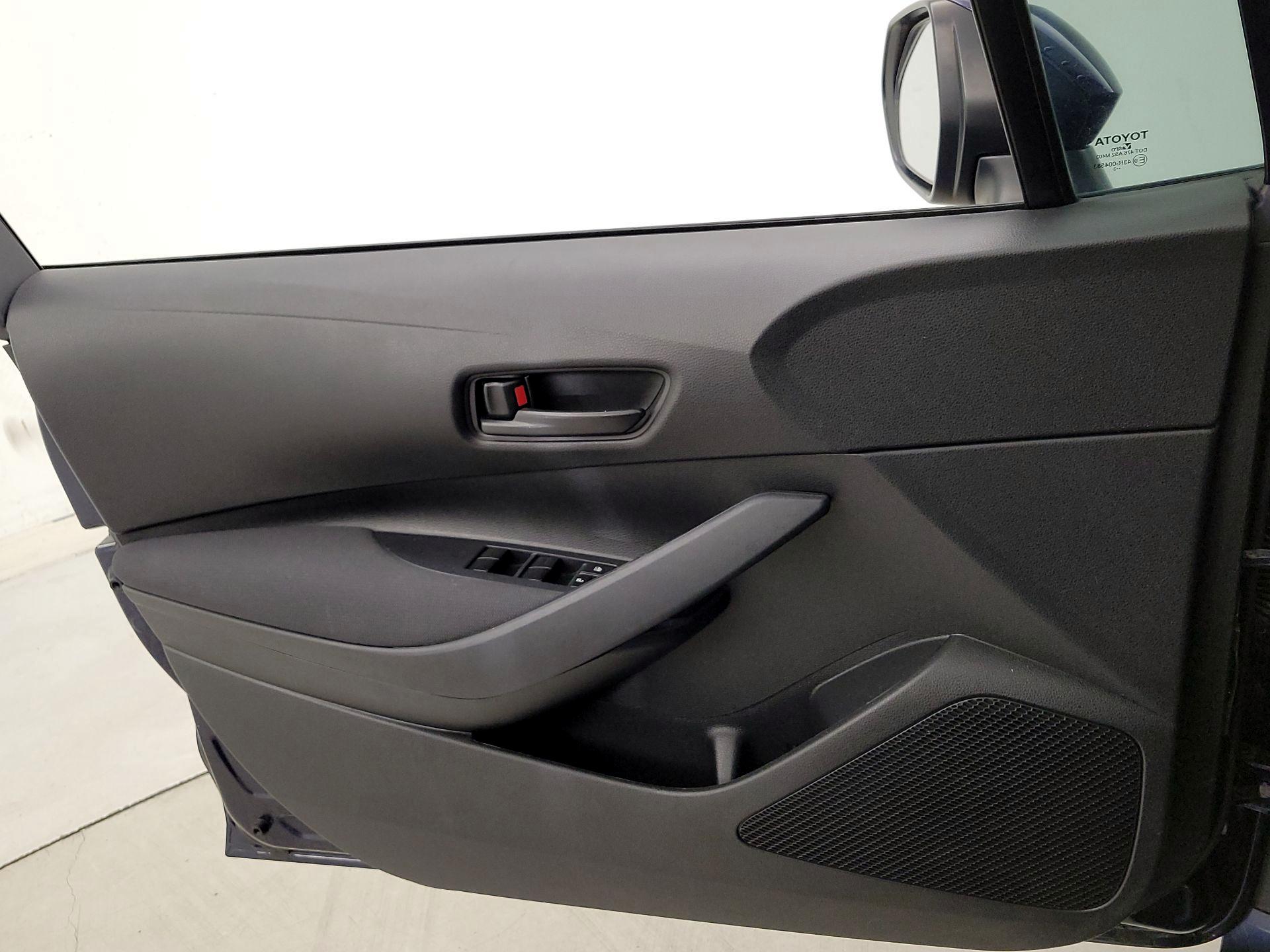 Thumbnail: 2023 Toyota Corolla - 12