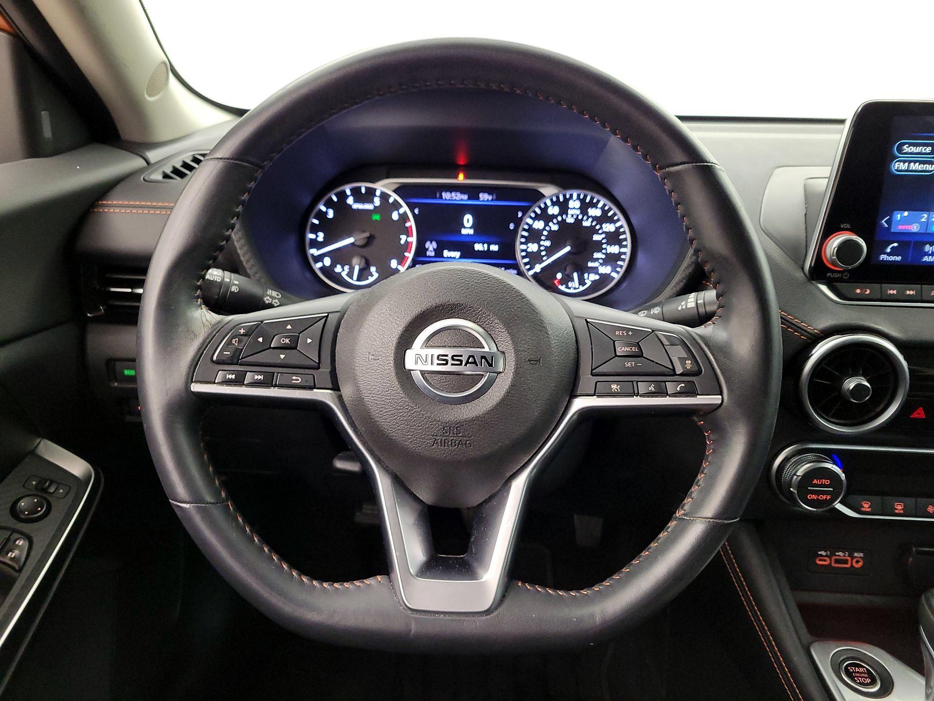 Thumbnail: 2021 Nissan Sentra - 10